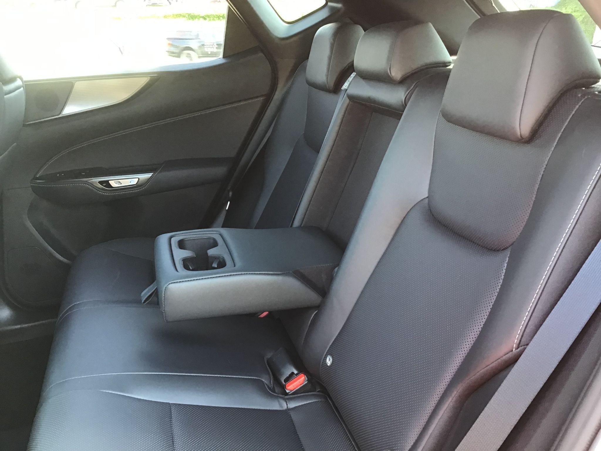 Lexus NX Image 22