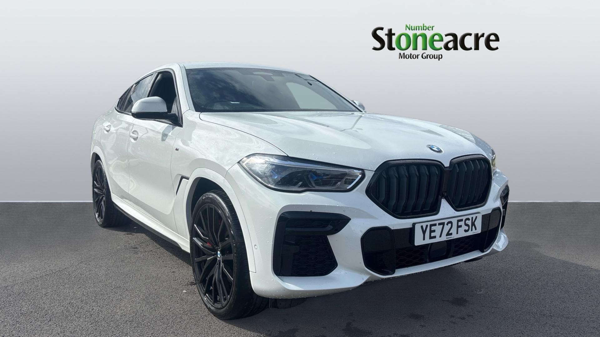 BMW X6 Image 1