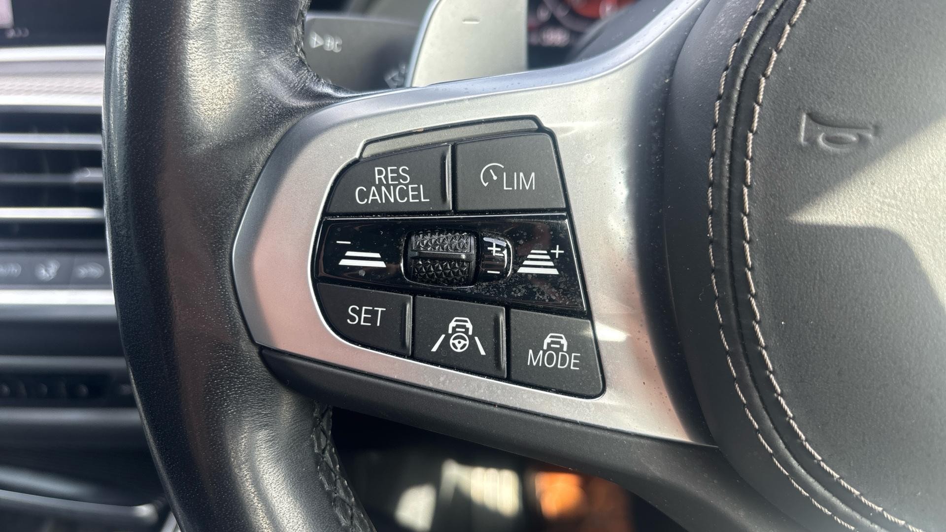 BMW X6 Image 15