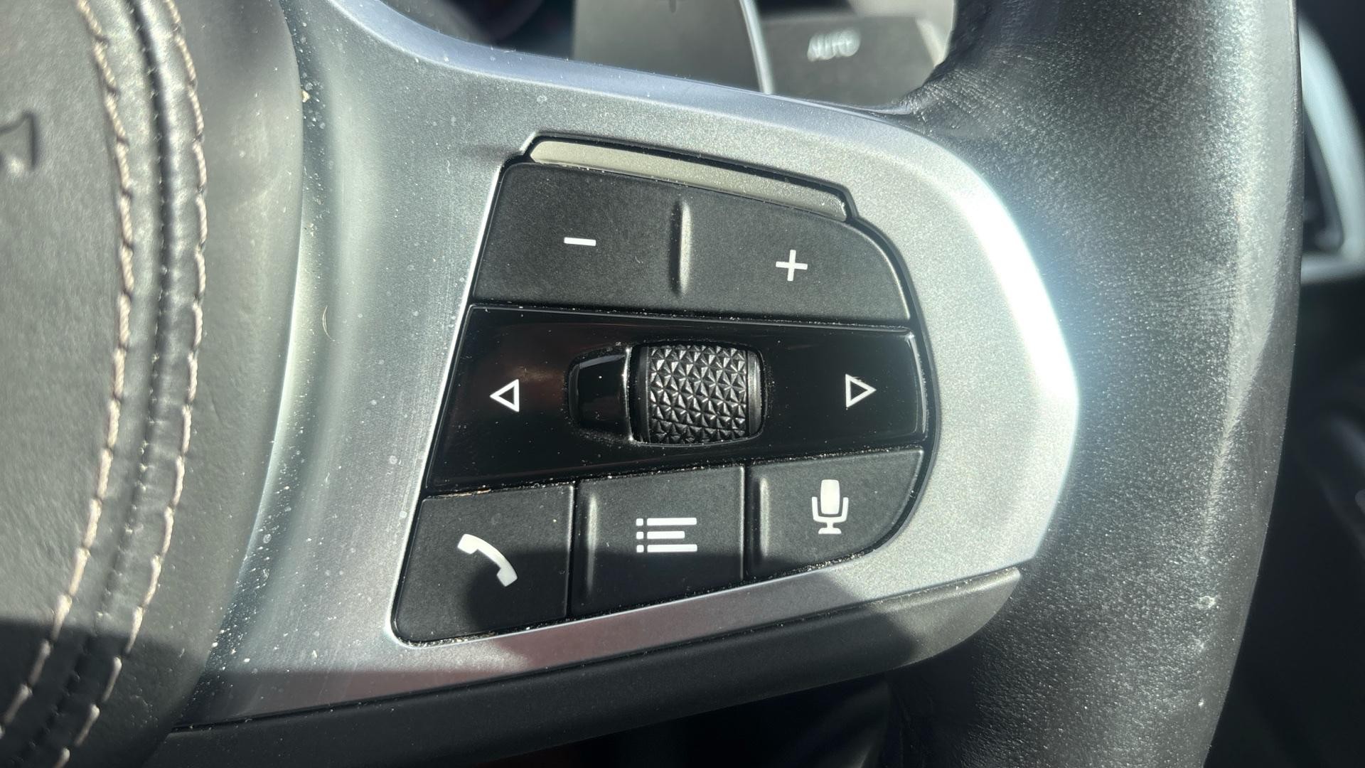BMW X6 Image 17
