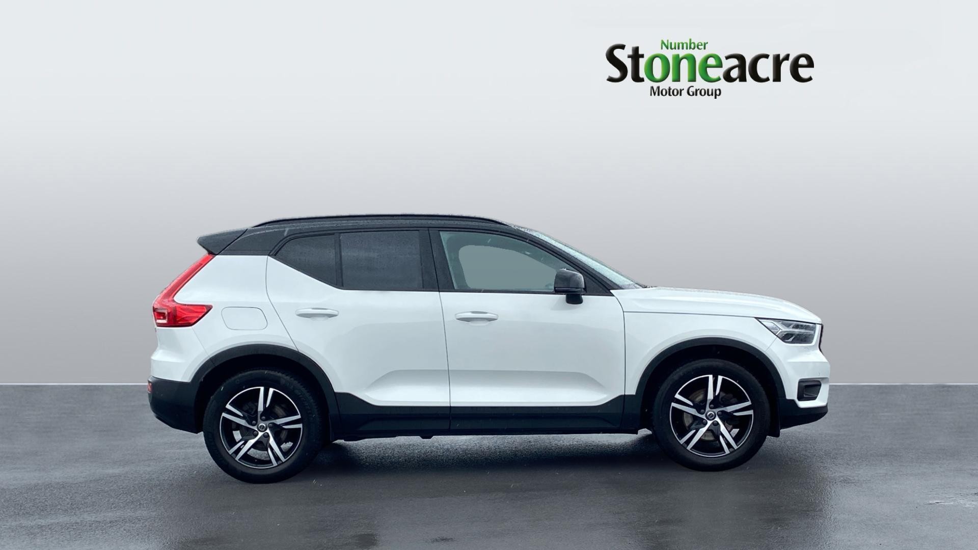 Volvo XC40 Image 3