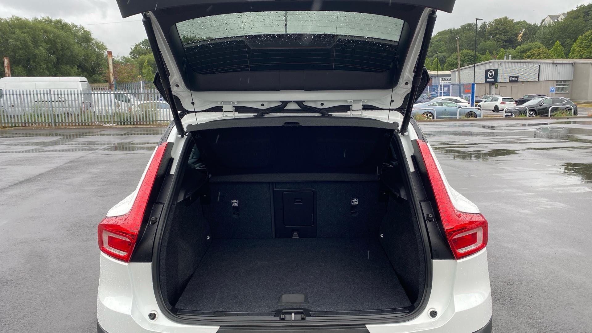 Volvo XC40 Image 13