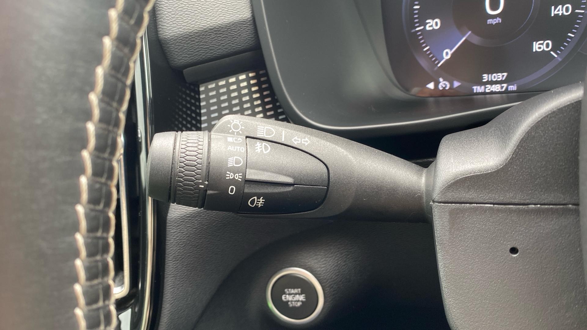 Volvo XC40 Image 19