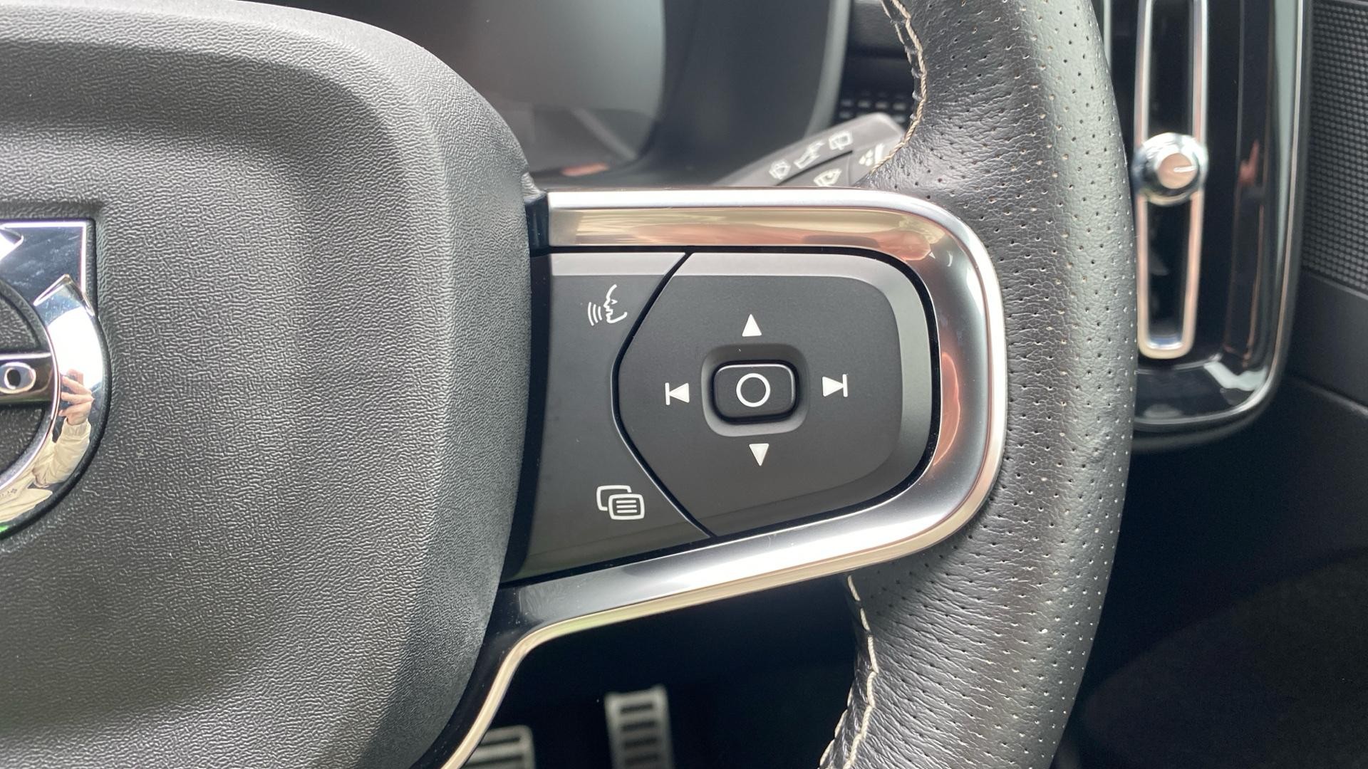 Volvo XC40 Image 21