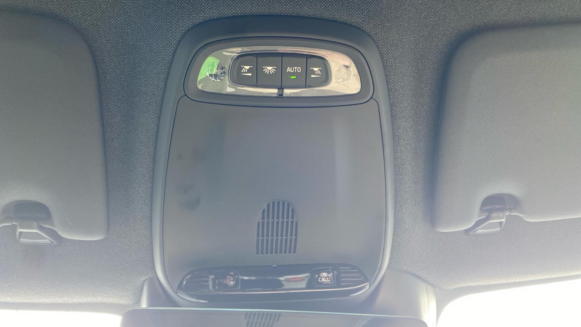 Volvo XC40 Image 26