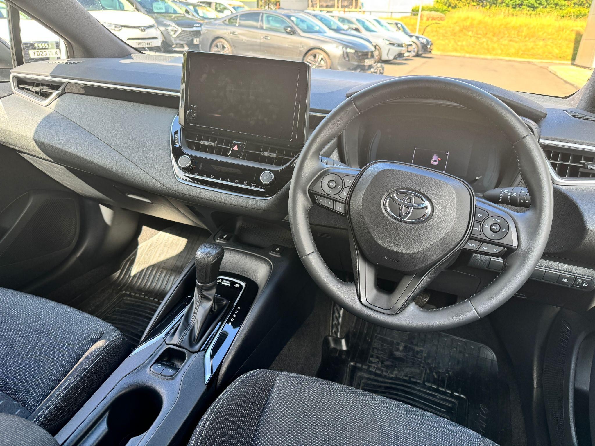 Toyota Corolla Commercial Image 18