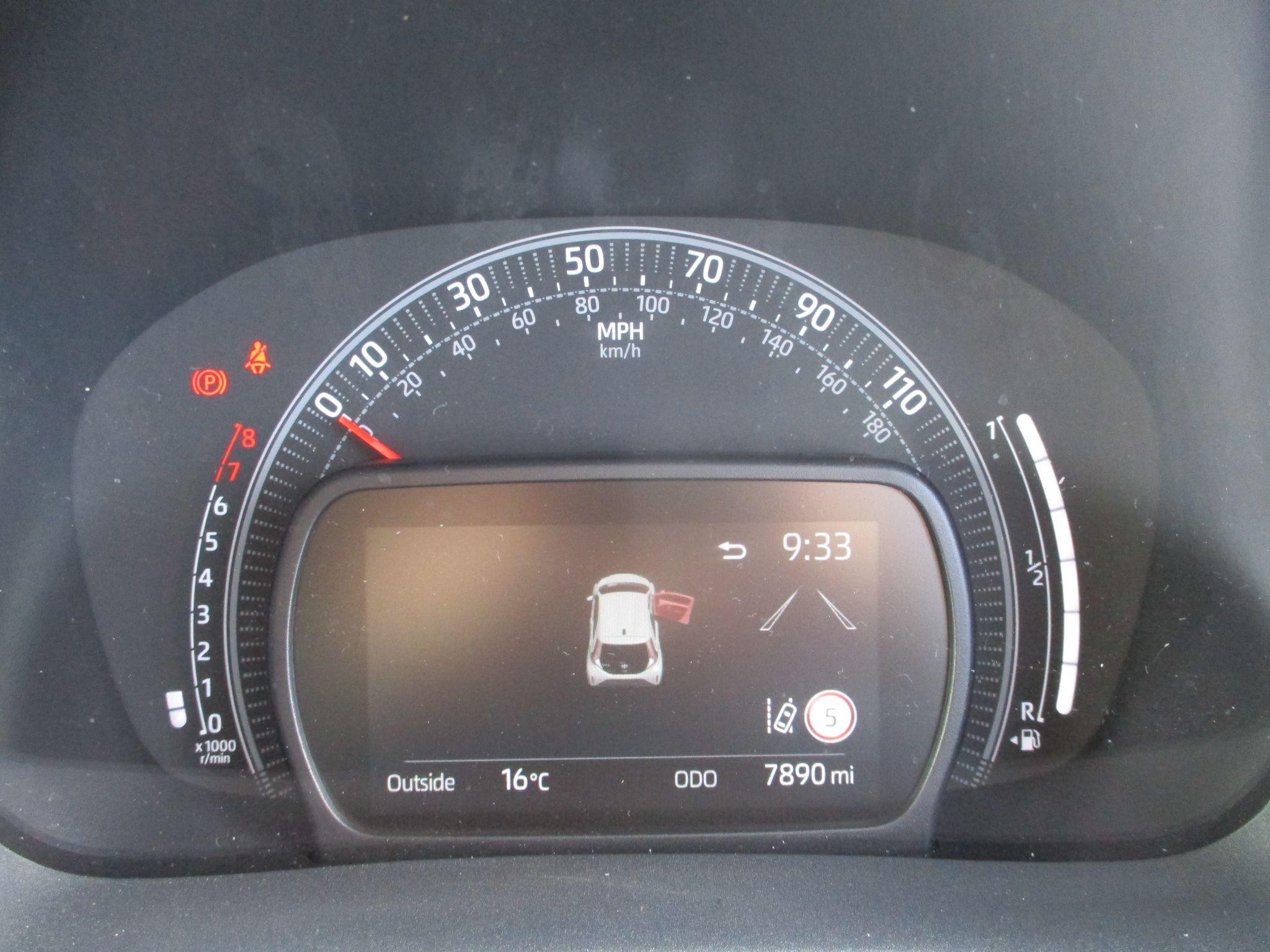 Toyota Aygo X Image 11
