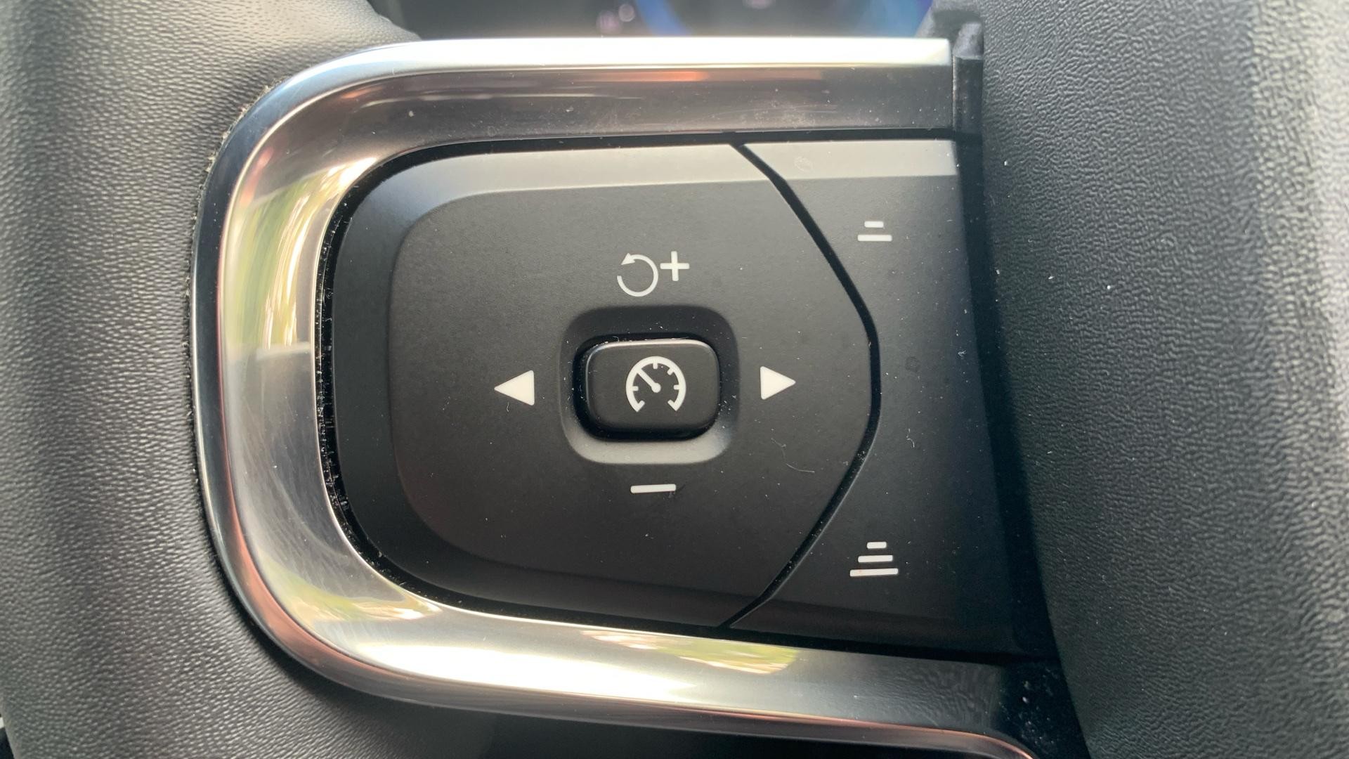 Volvo XC40 Image 21