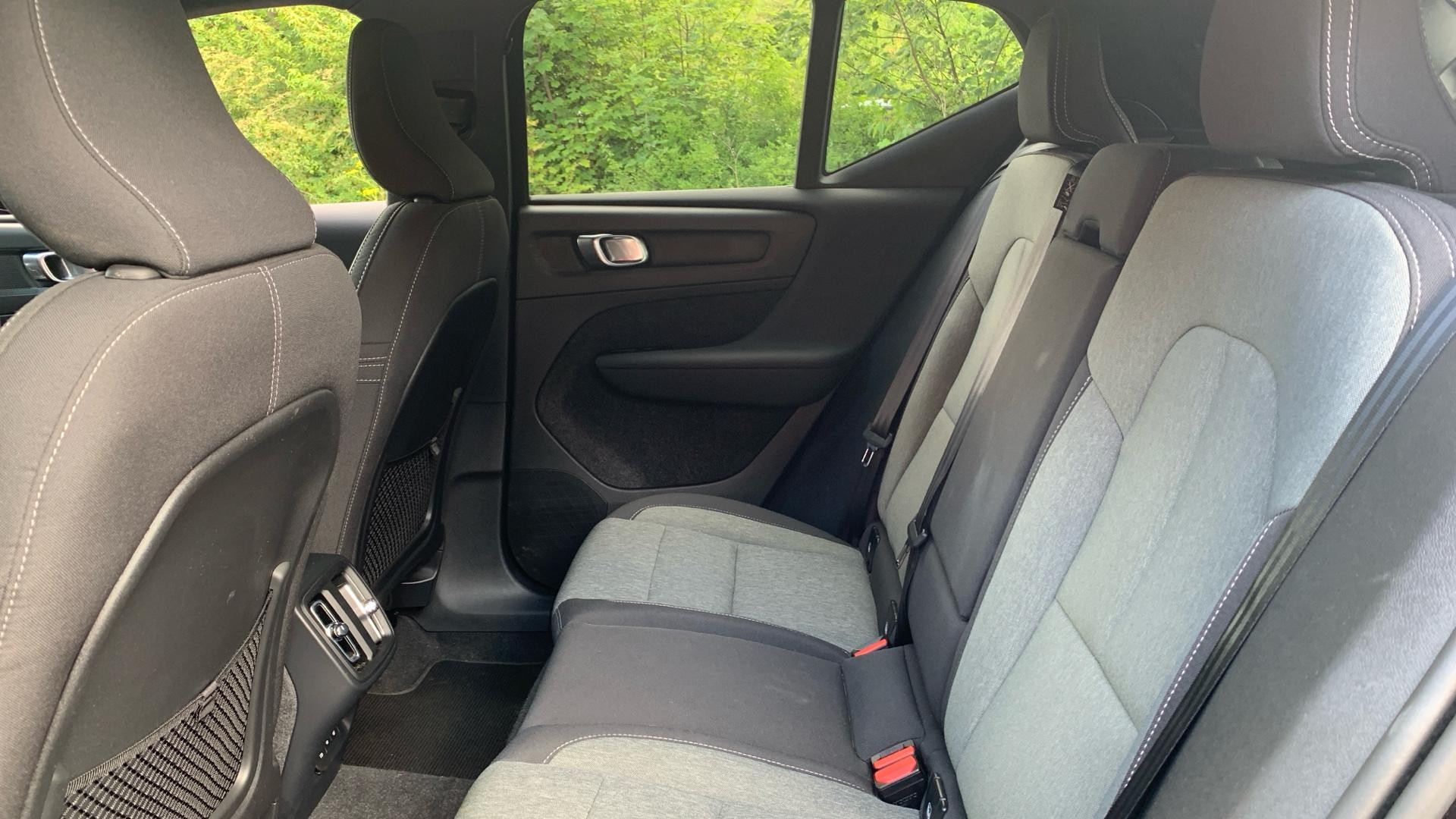 Volvo XC40 Image 33
