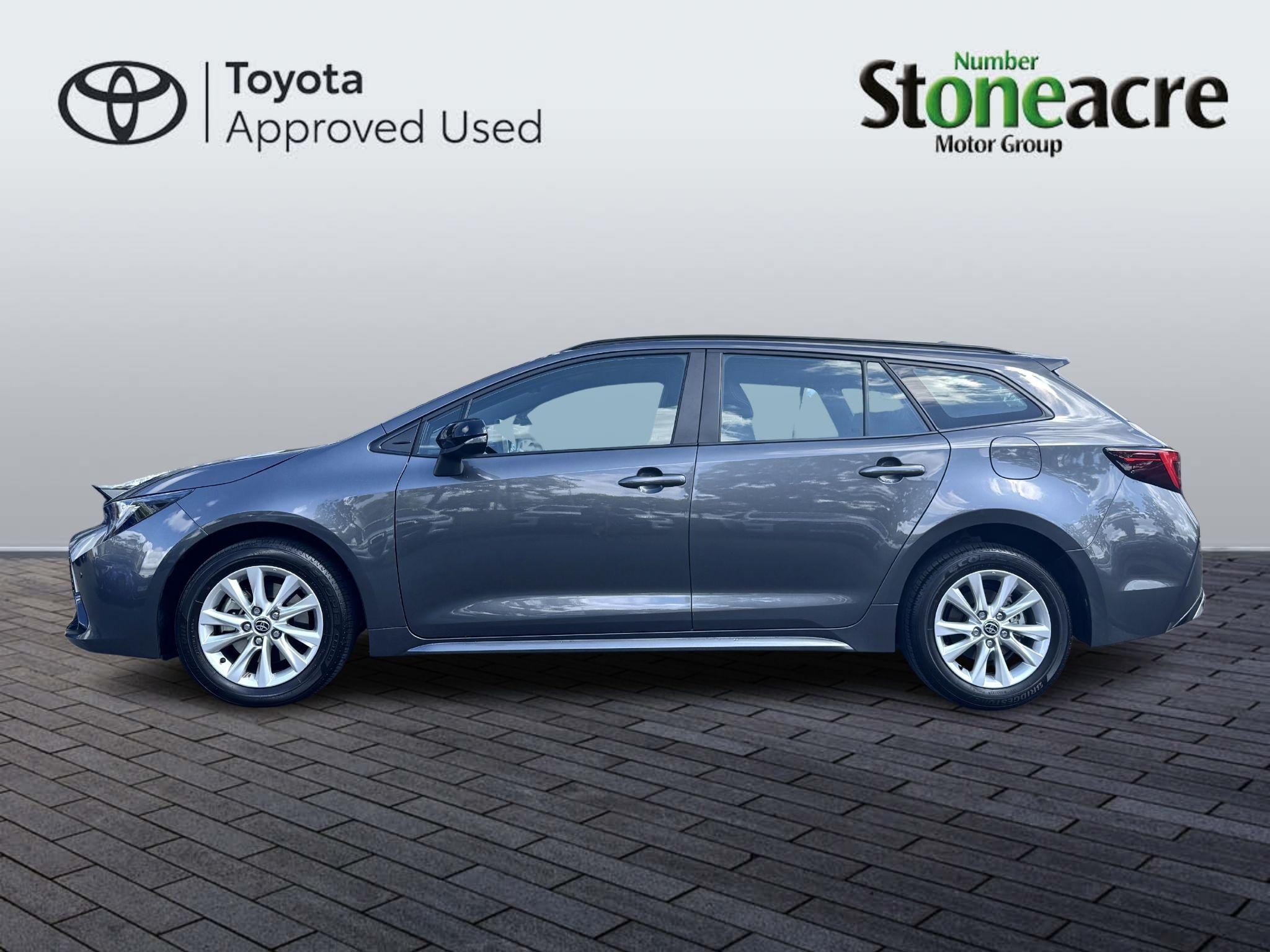 Toyota Corolla Image 8