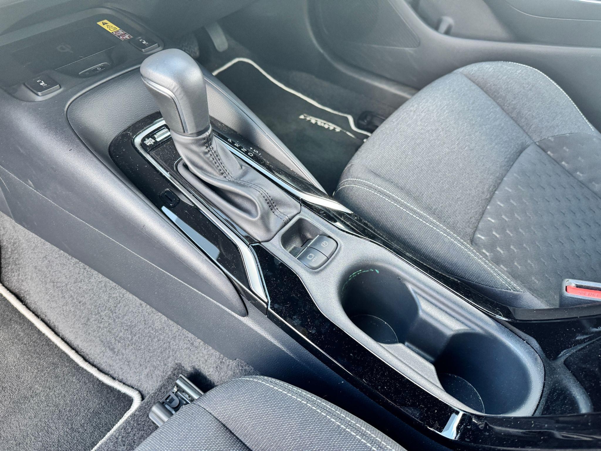 Toyota Corolla Image 16