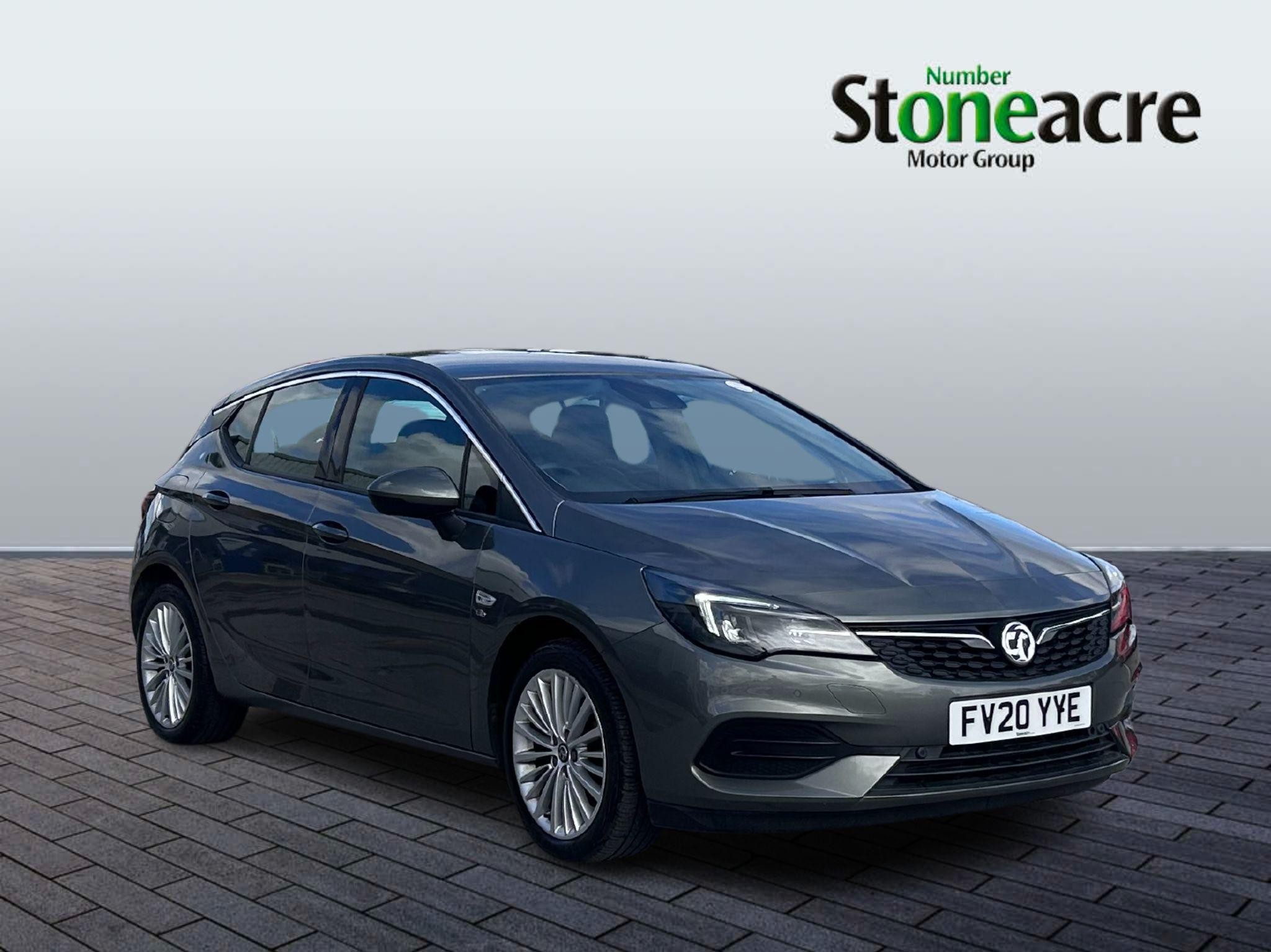 Vauxhall Astra Image 1