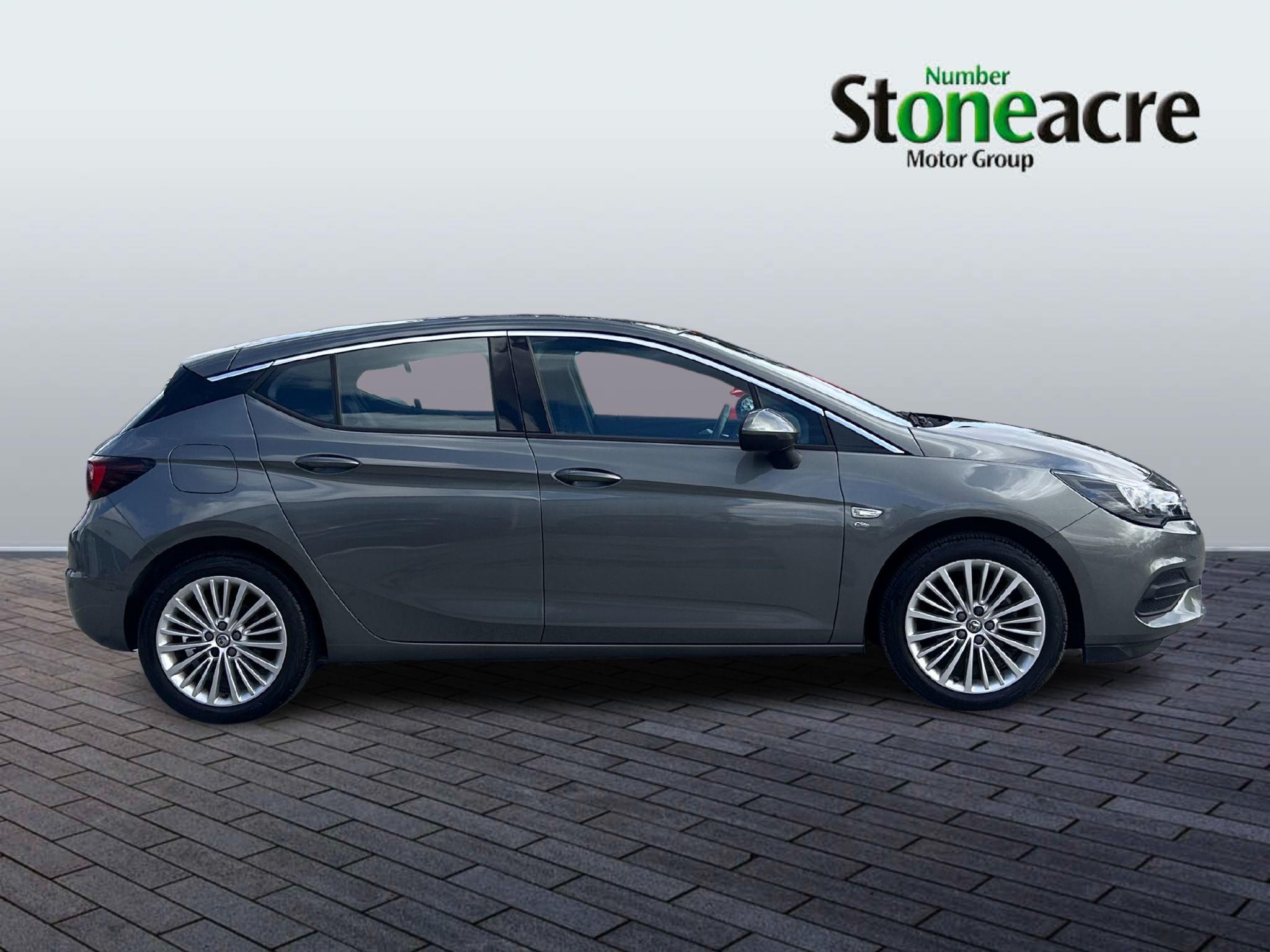 Vauxhall Astra Image 2