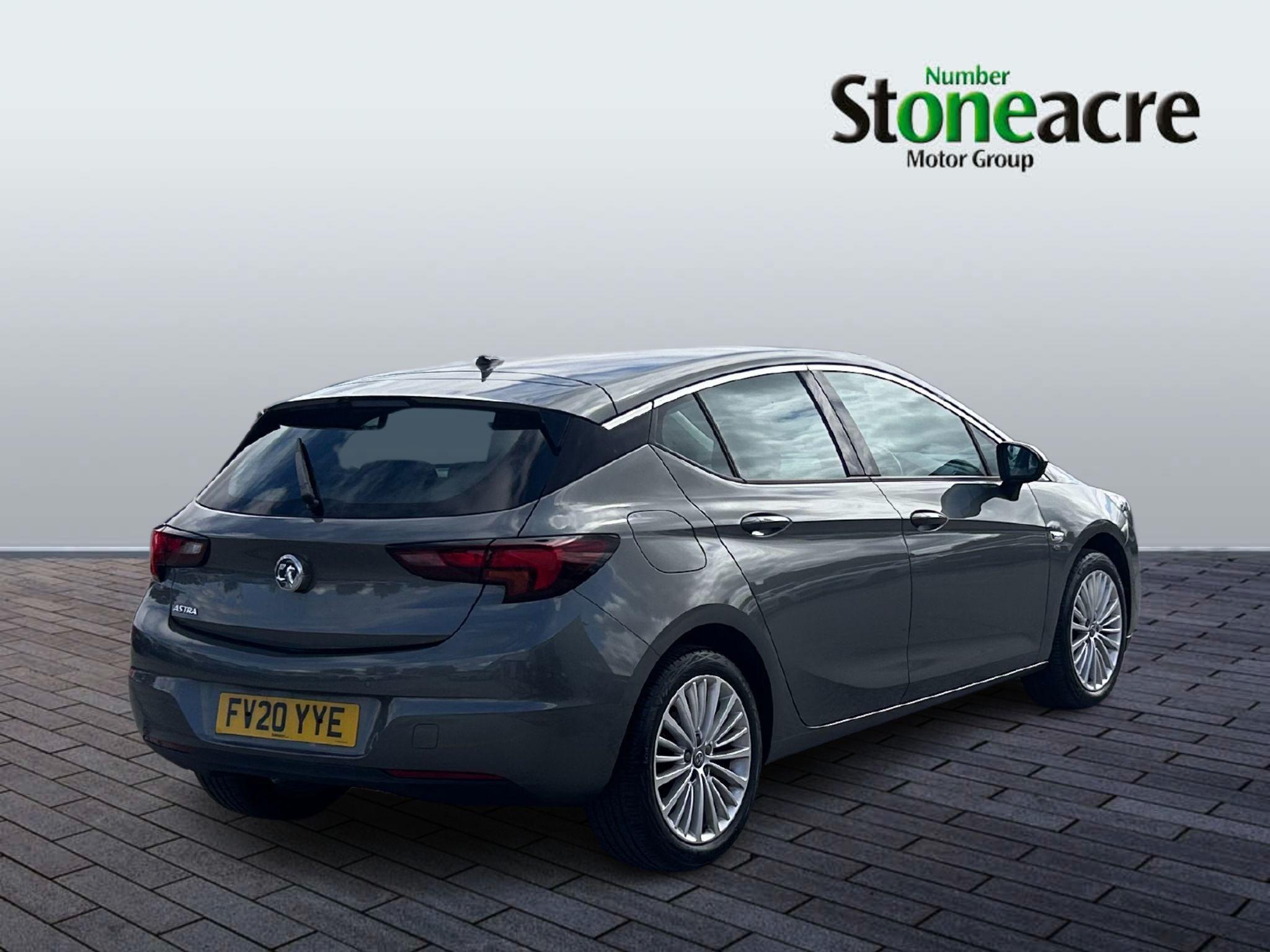 Vauxhall Astra Image 3