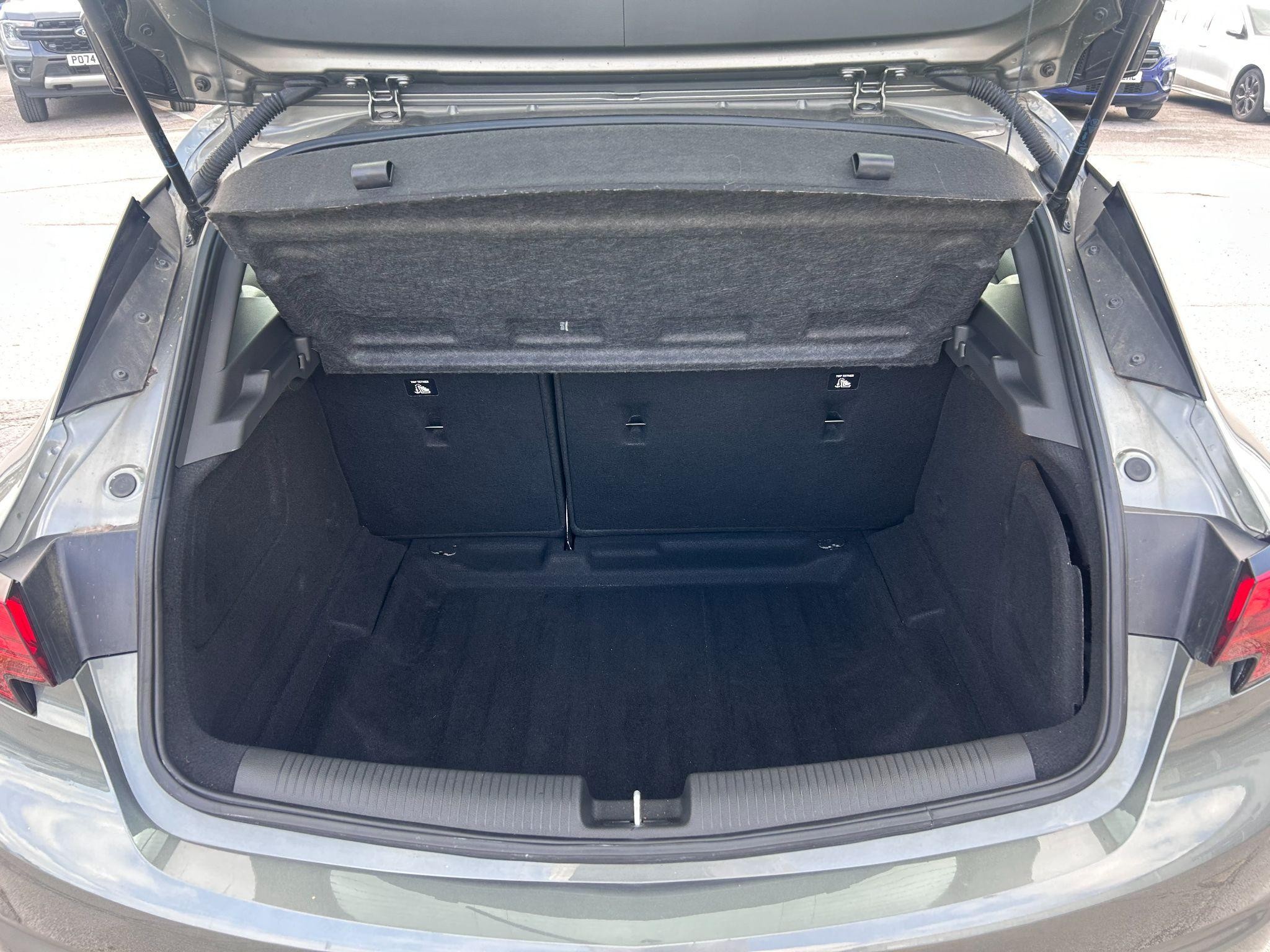 Vauxhall Astra Image 9