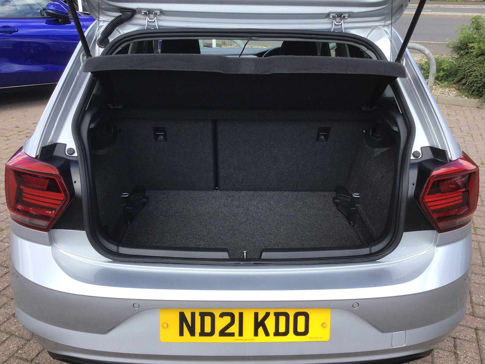 Volkswagen Polo Image 12