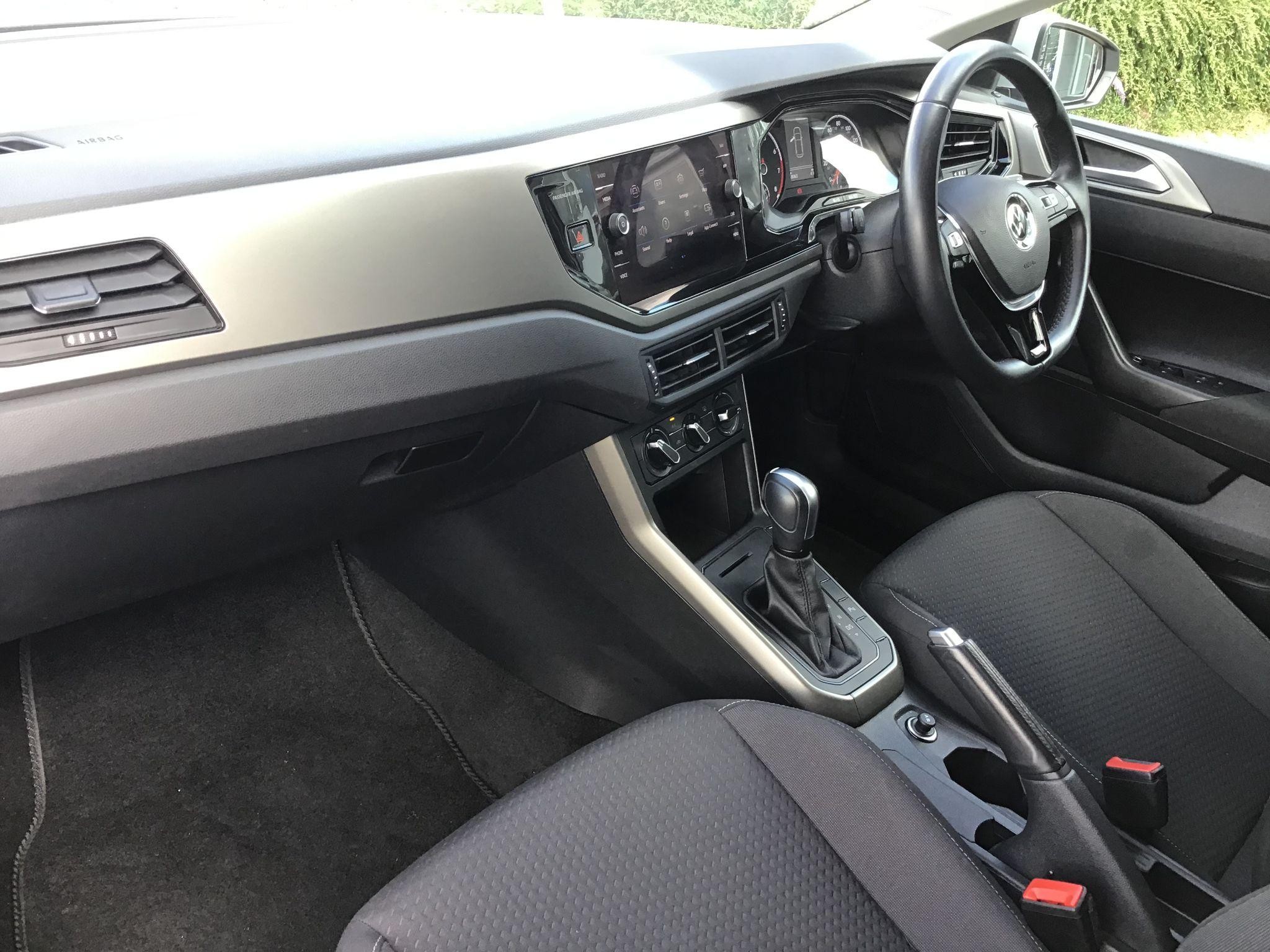 Volkswagen Polo Image 13