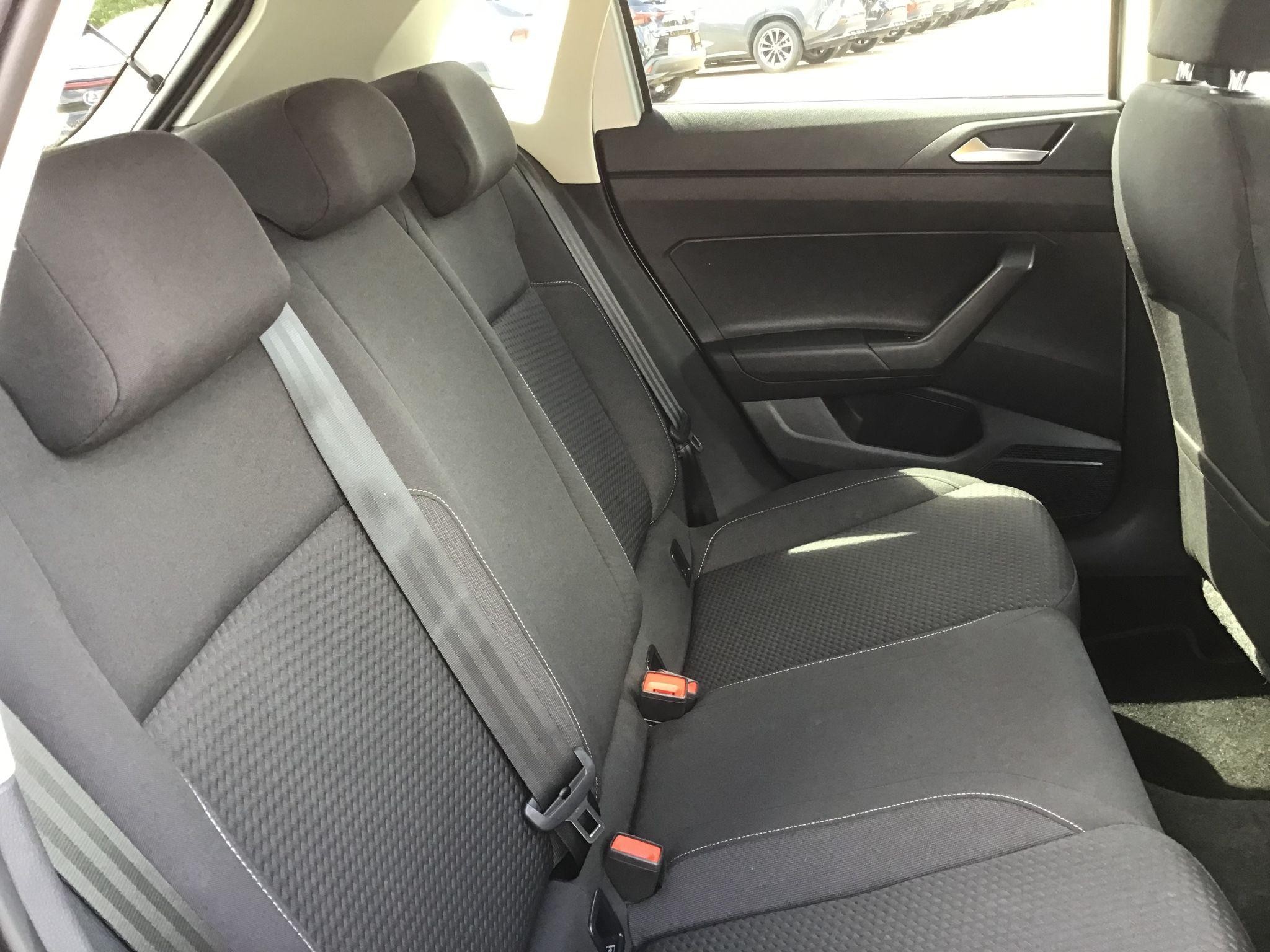 Volkswagen Polo Image 20