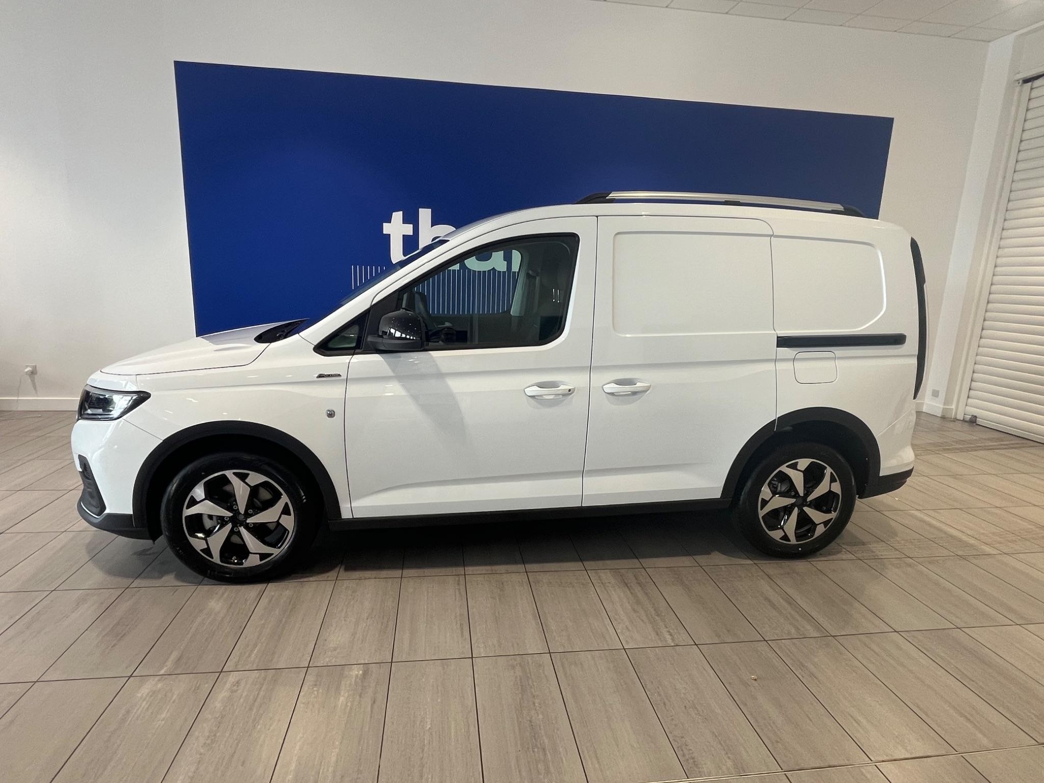 Ford Transit Connect Image 2