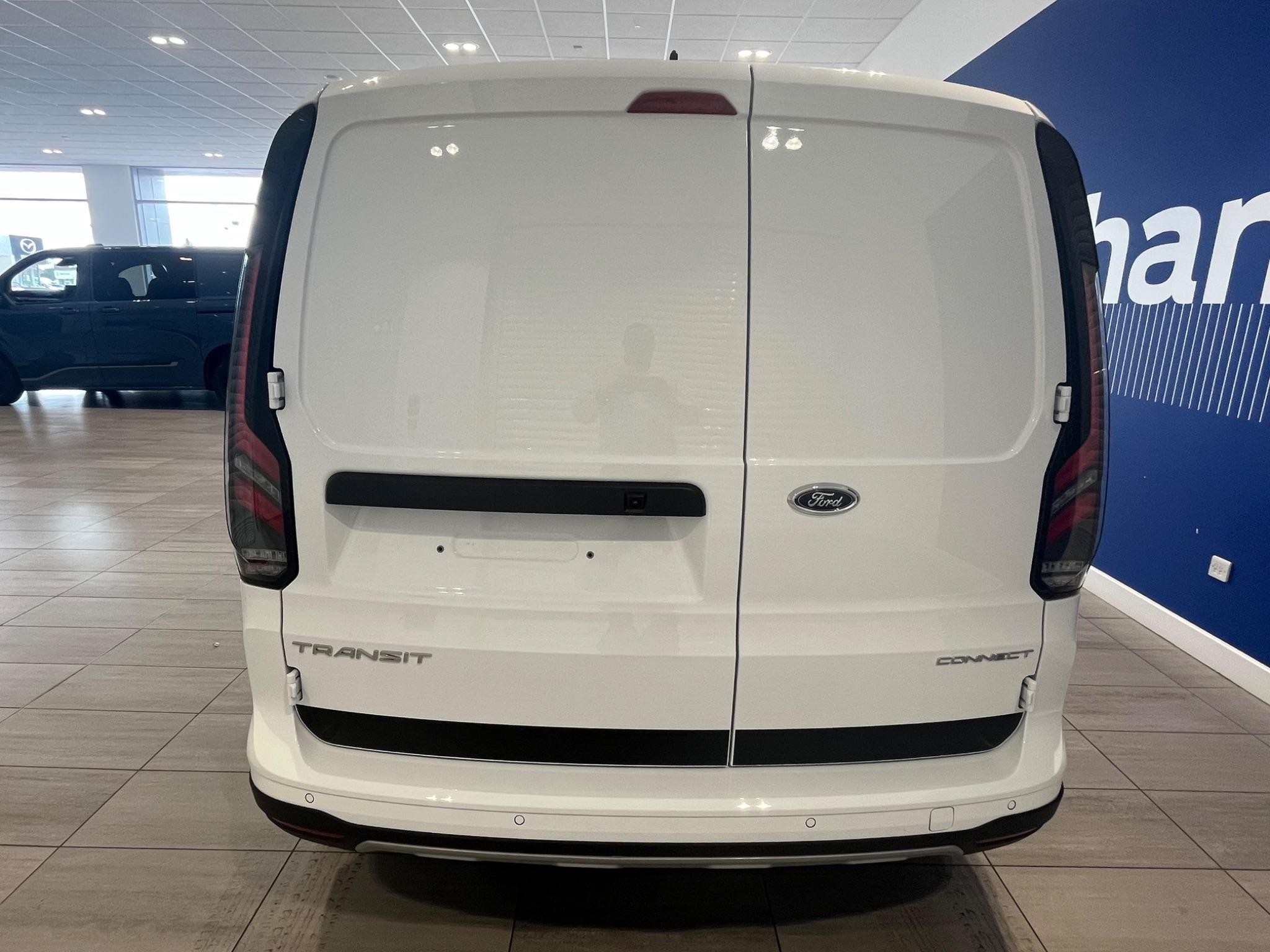 Ford Transit Connect Image 4