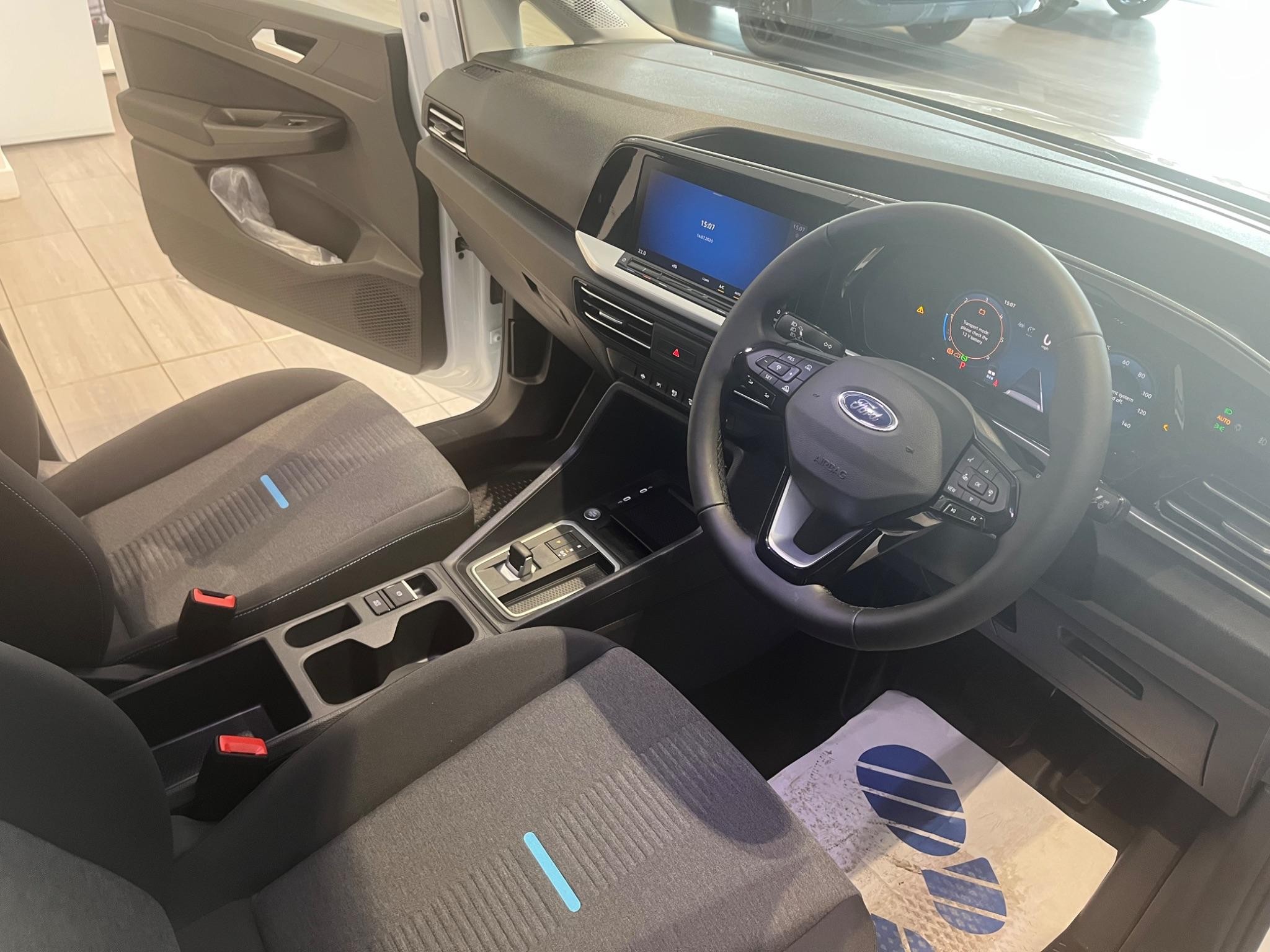 Ford Transit Connect Image 15