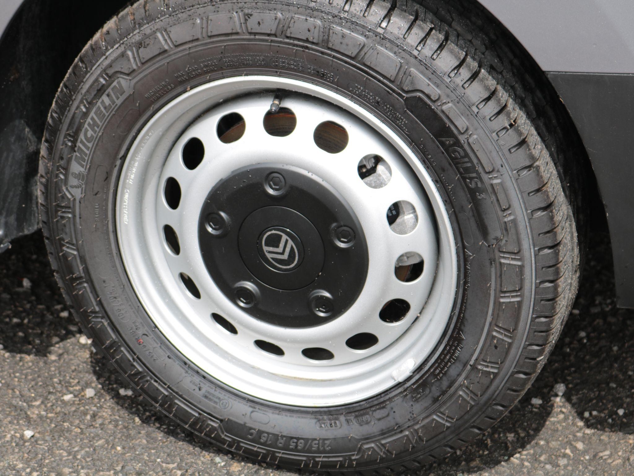 Citroen e-SpaceTourer Image 8