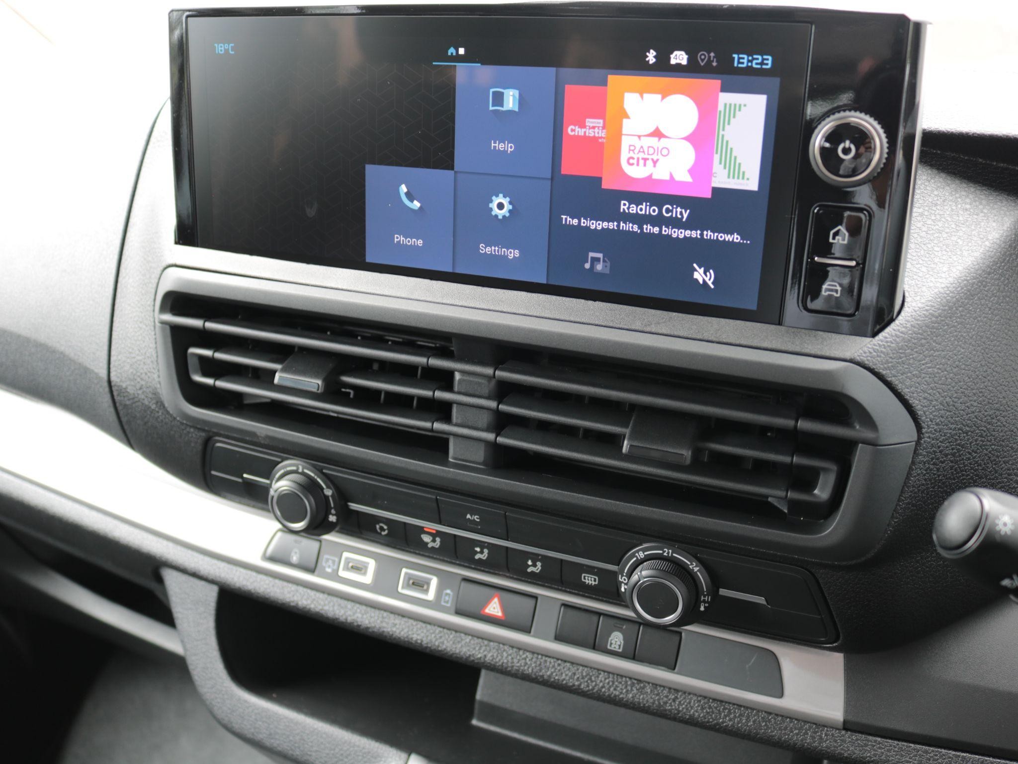 Citroen e-SpaceTourer Image 15