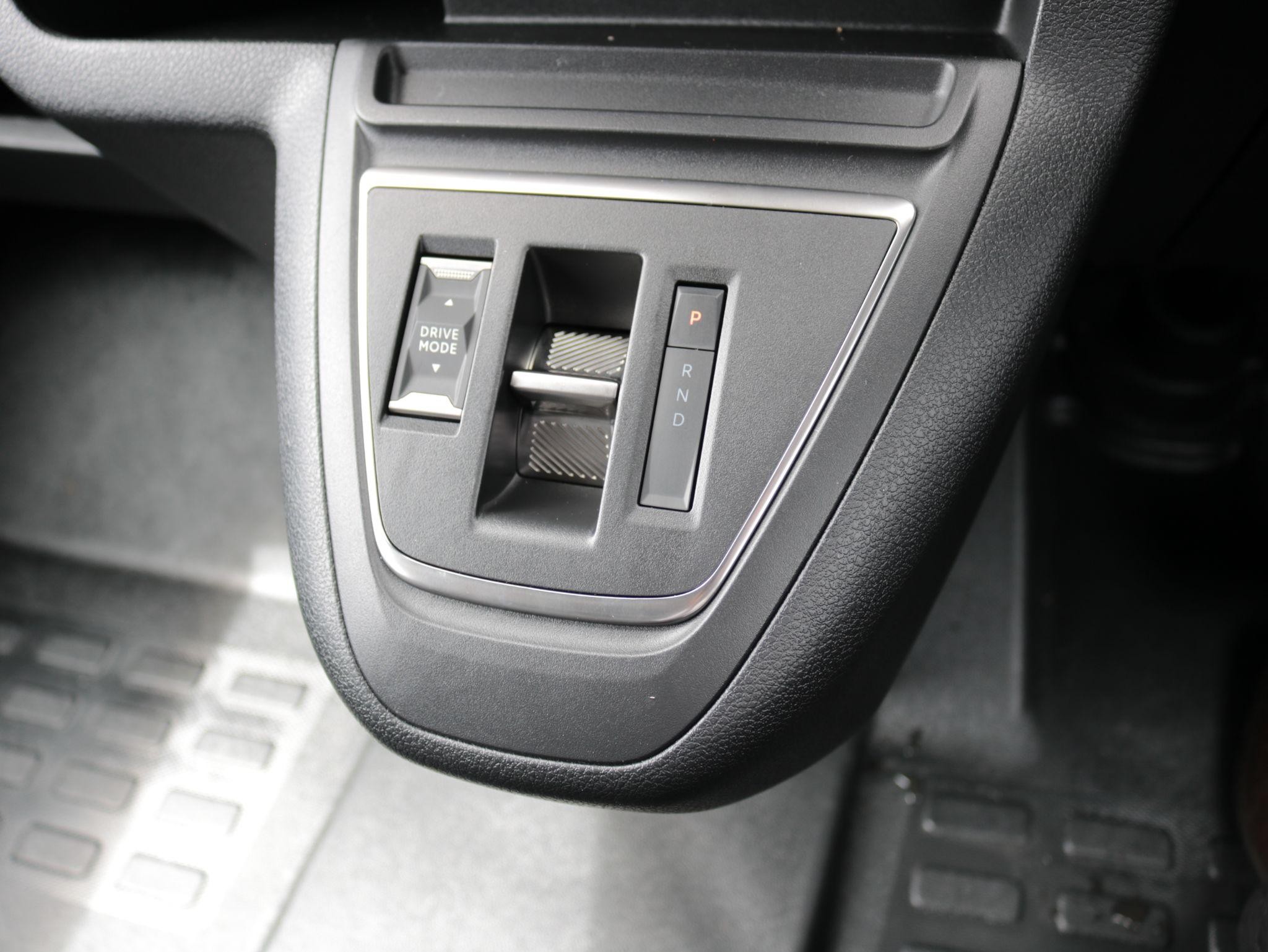 Citroen e-SpaceTourer Image 19