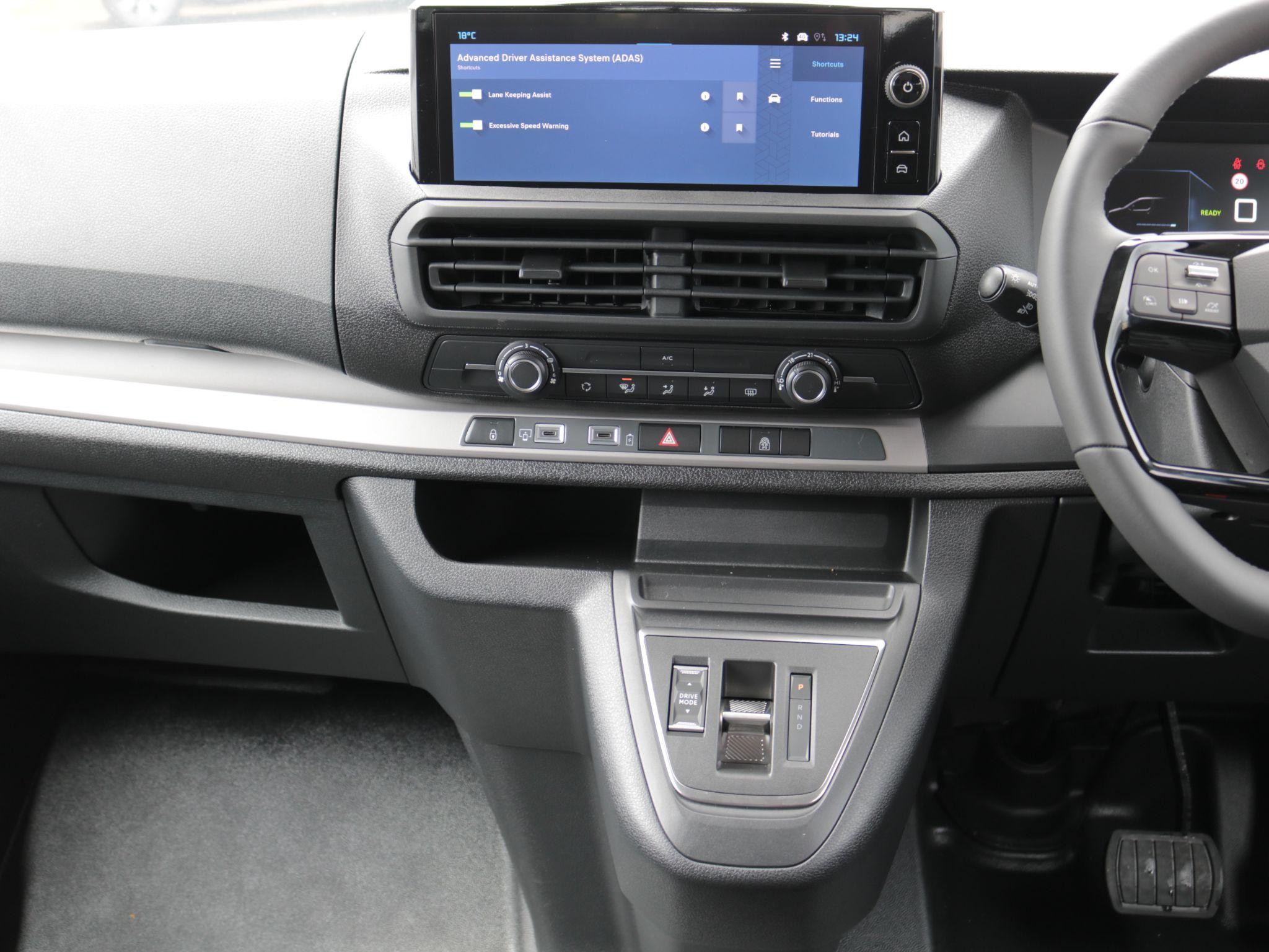 Citroen e-SpaceTourer Image 20