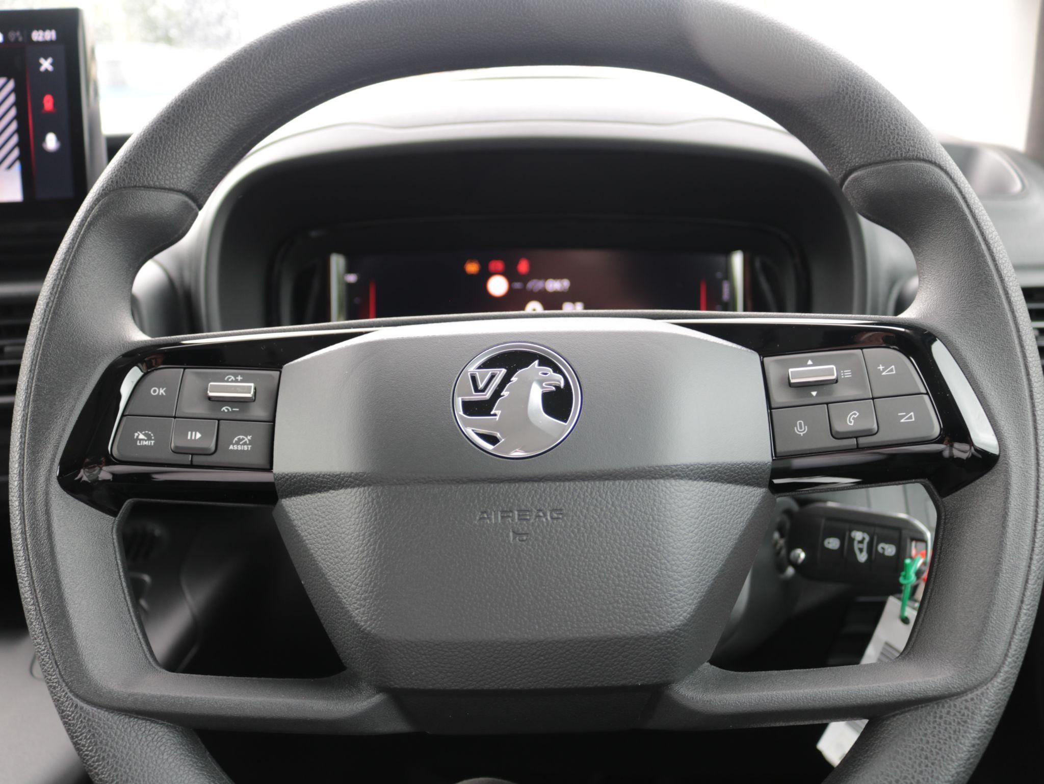 Vauxhall Combo Electric Image 16
