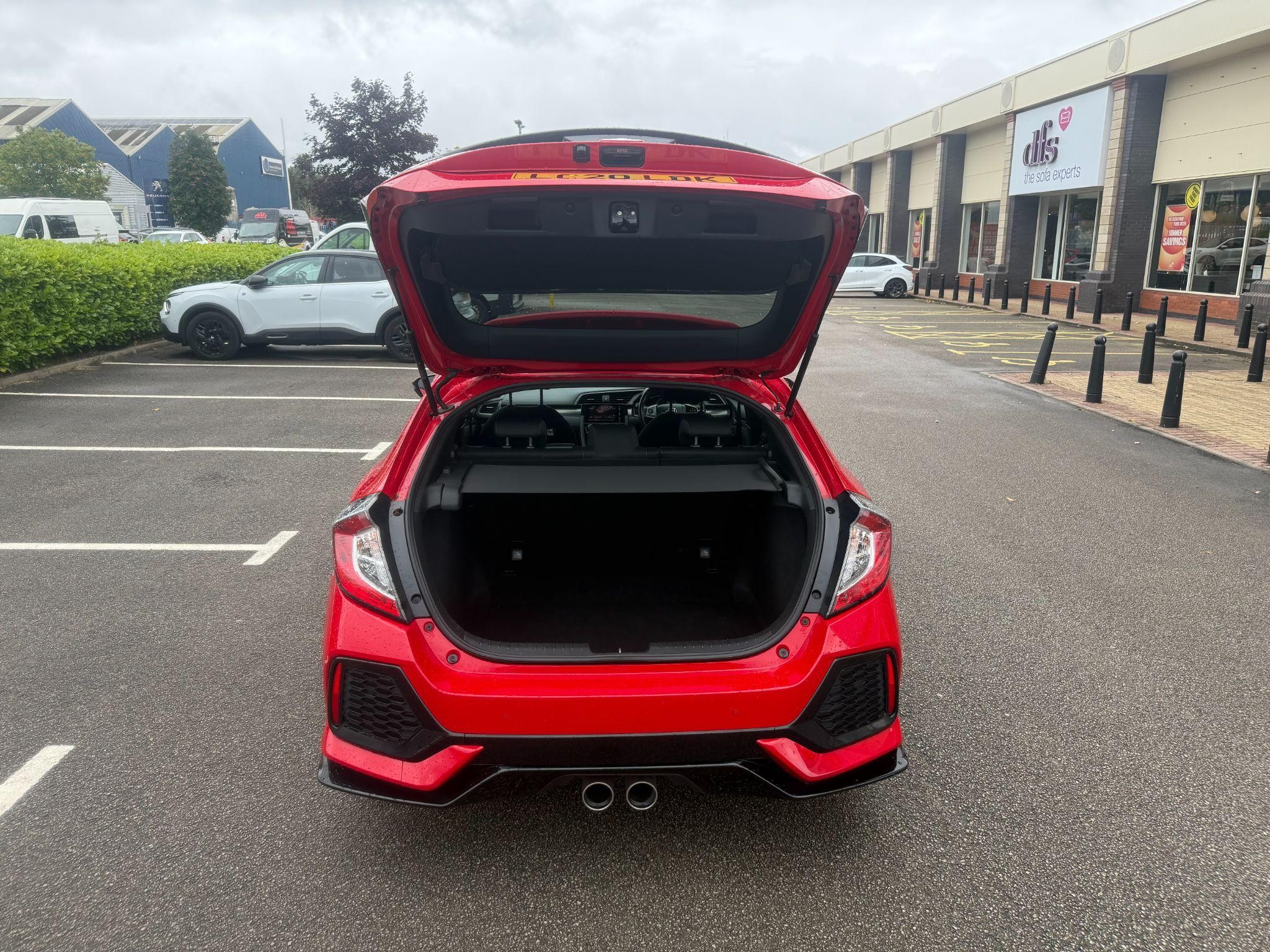 Honda Civic Image 10