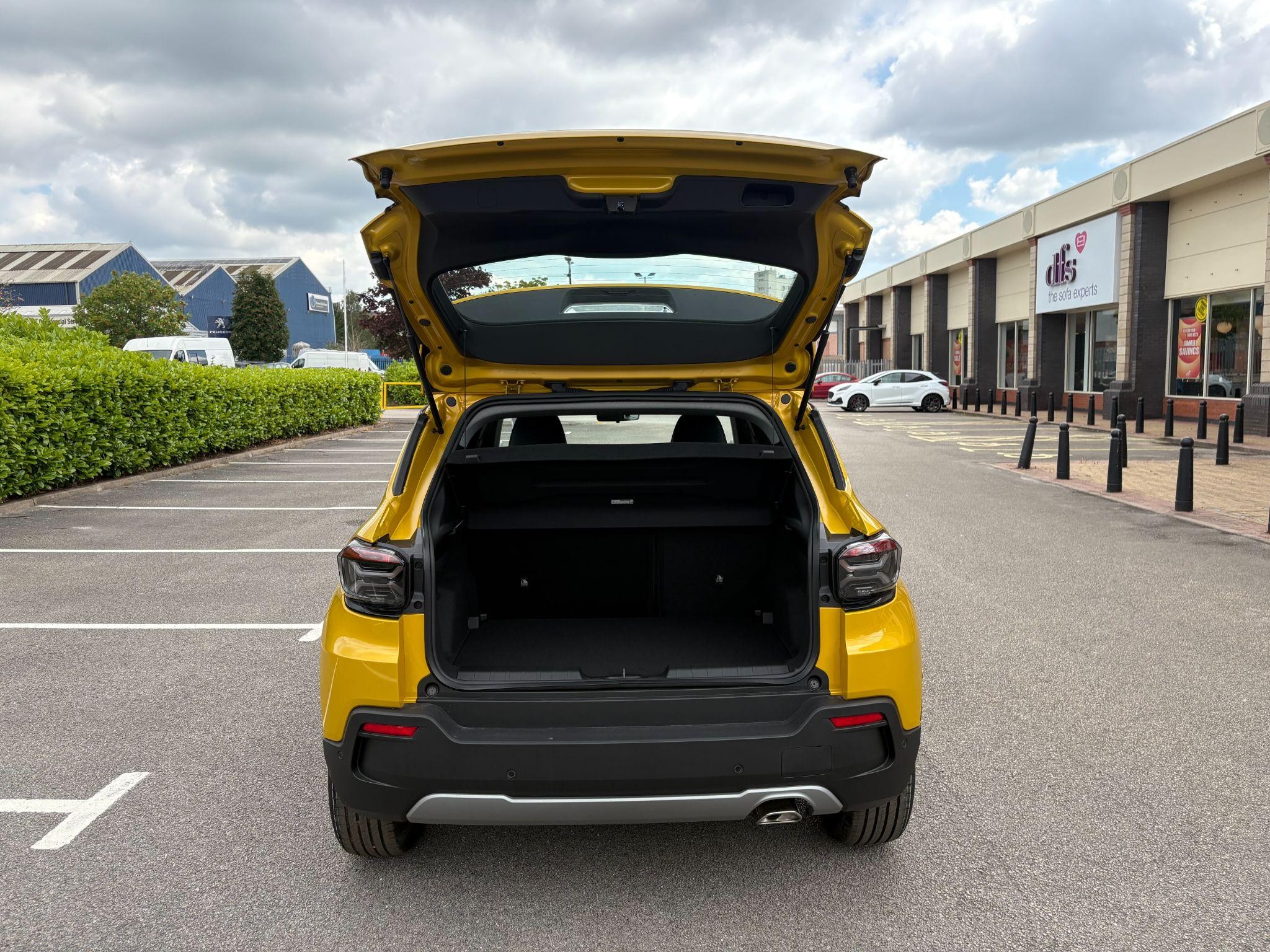 Jeep Avenger Image 9