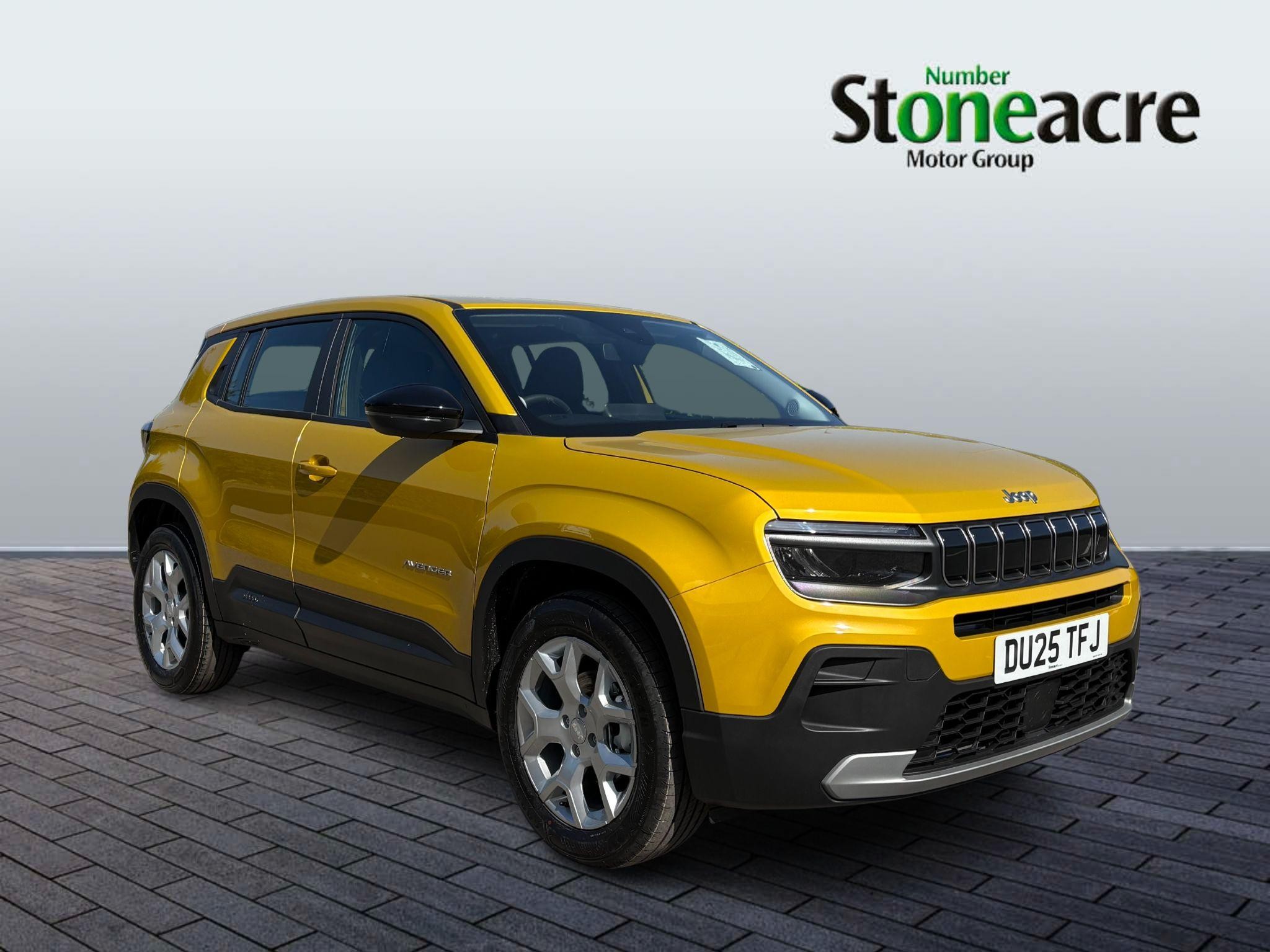 Jeep Avenger Image 1