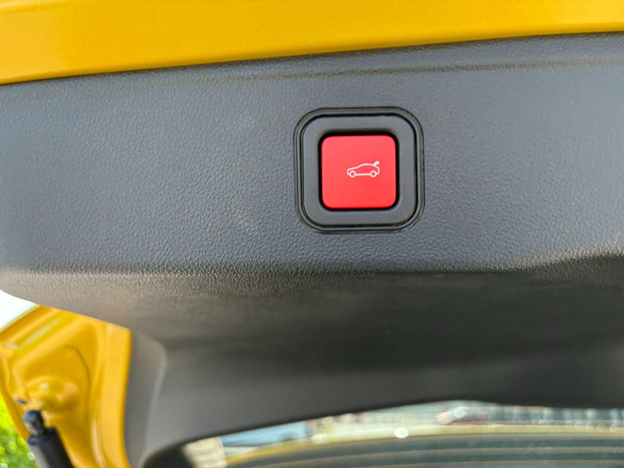 Jeep Avenger Image 11