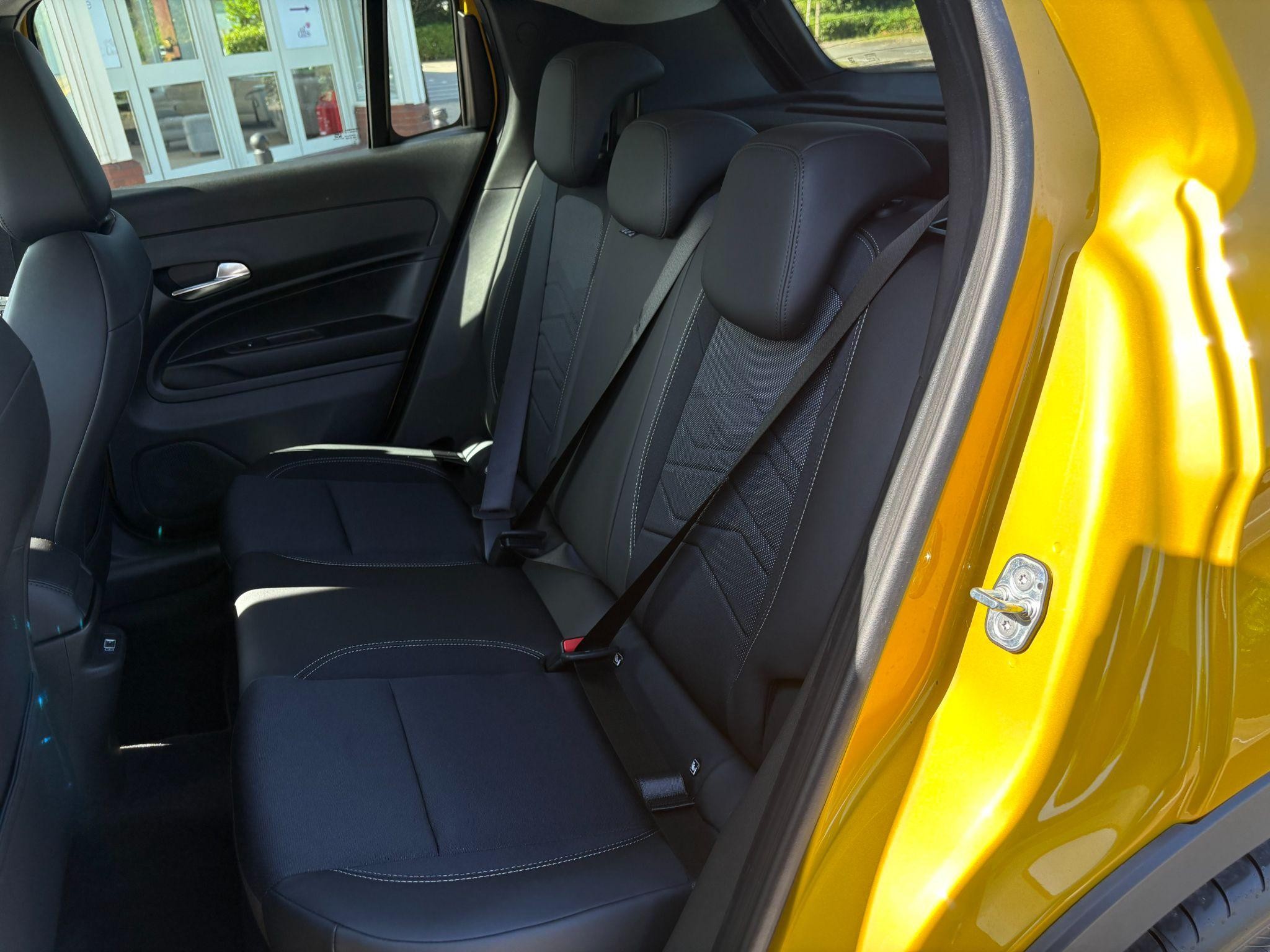 Jeep Avenger Image 13