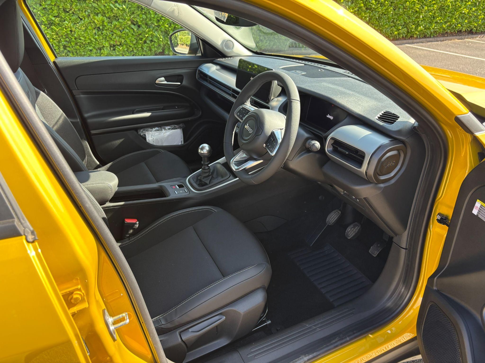 Jeep Avenger Image 16