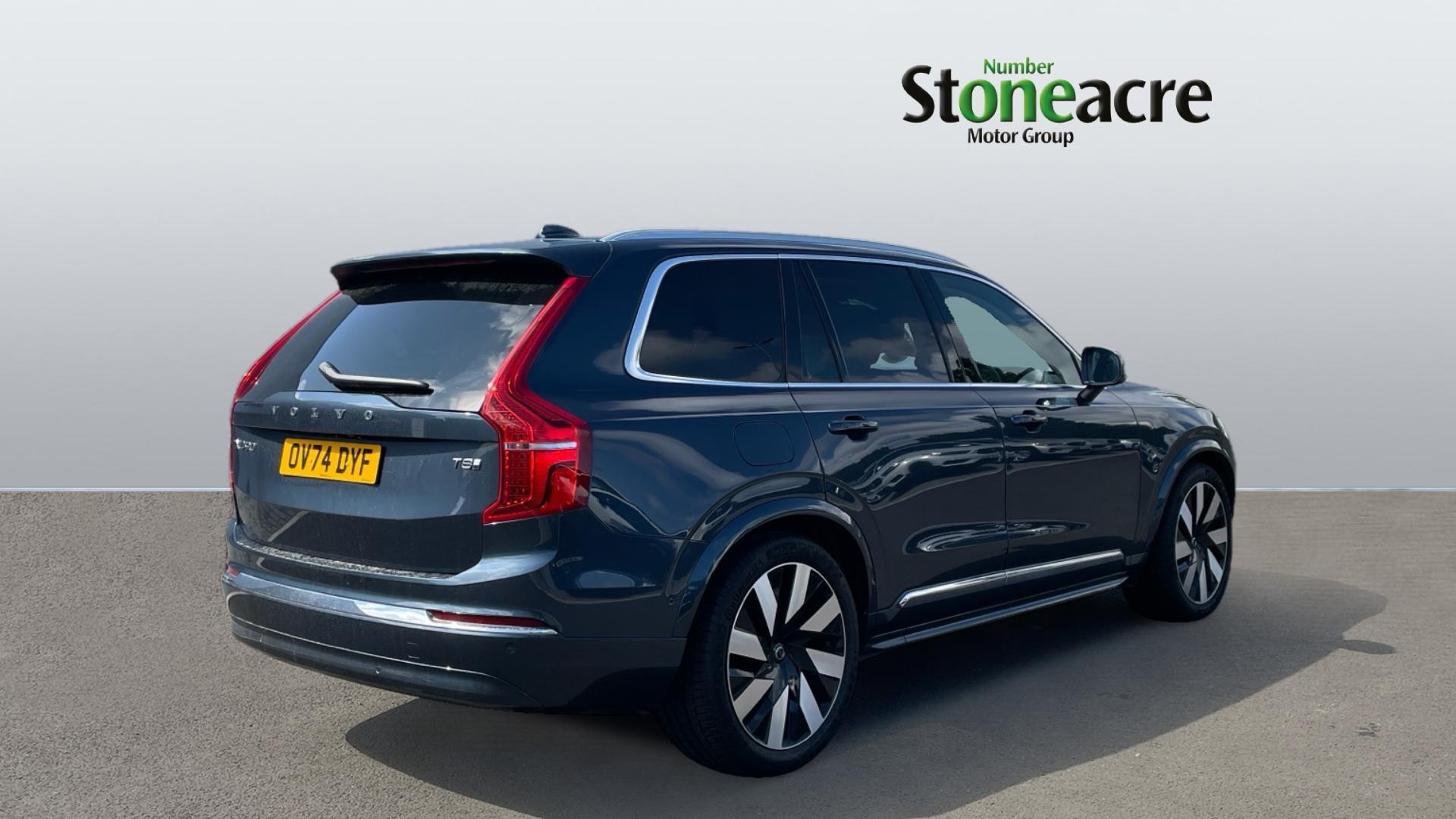 Volvo XC90 Image 2