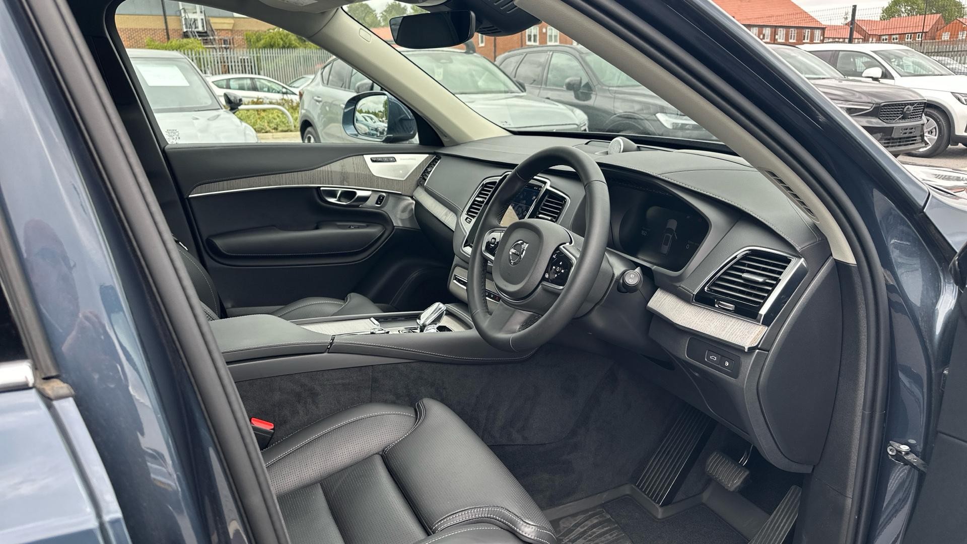 Volvo XC90 Image 4