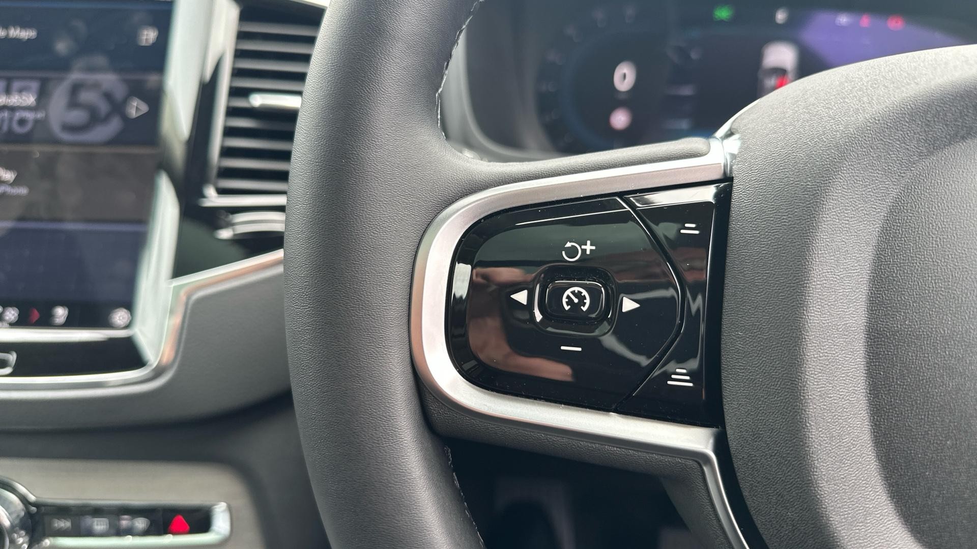 Volvo XC90 Image 19