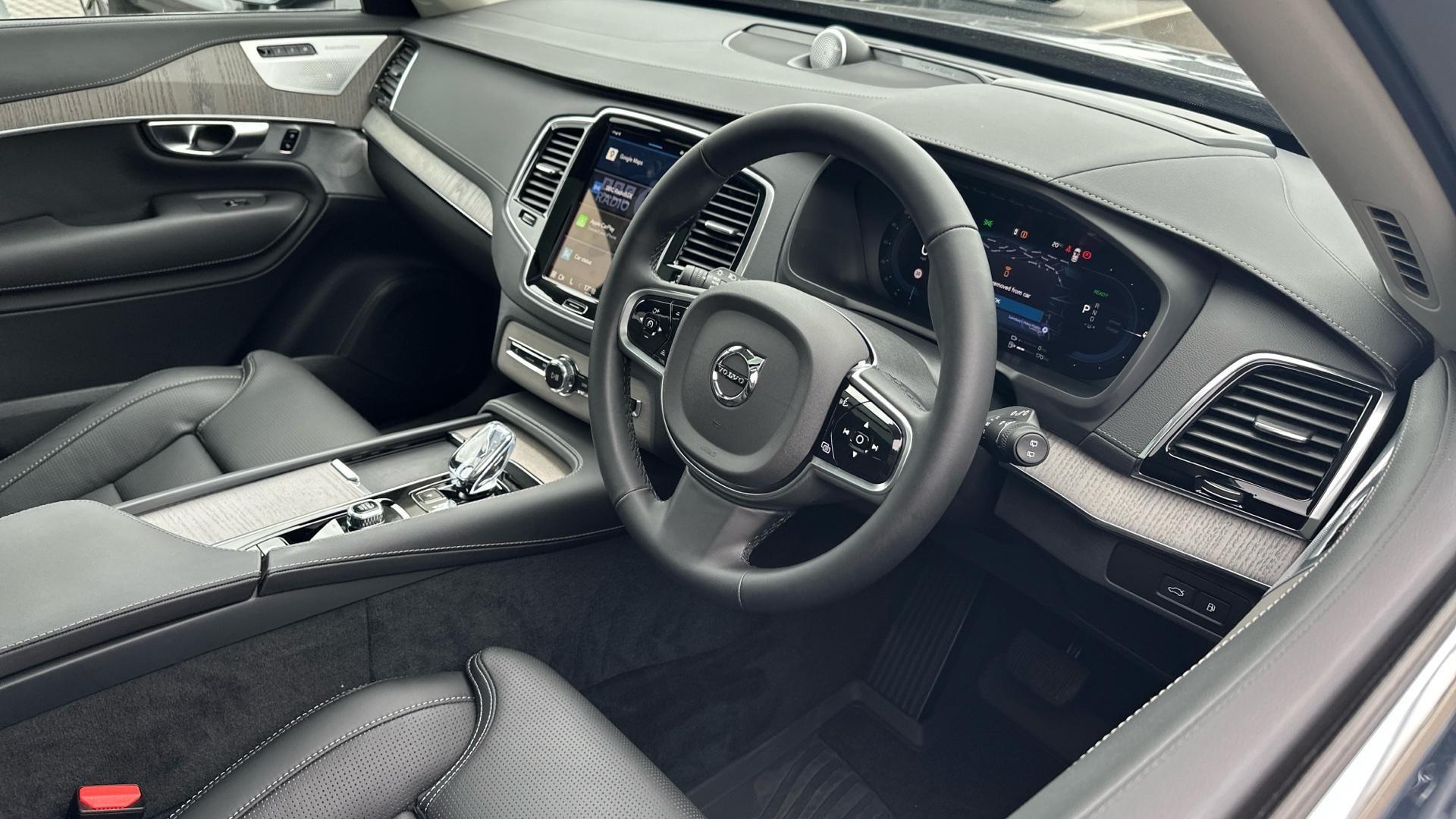 Volvo XC90 Image 40
