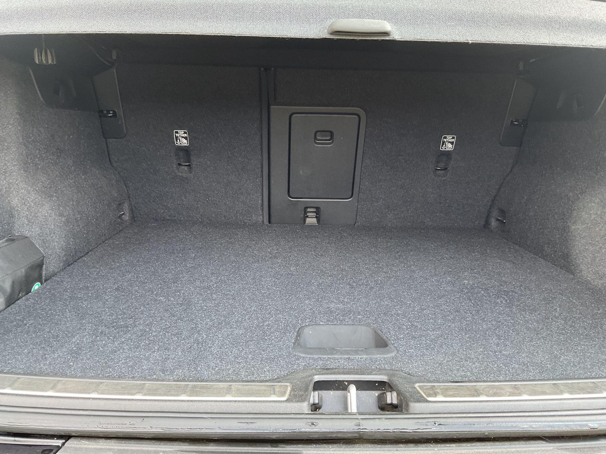 Volvo XC40 Image 59