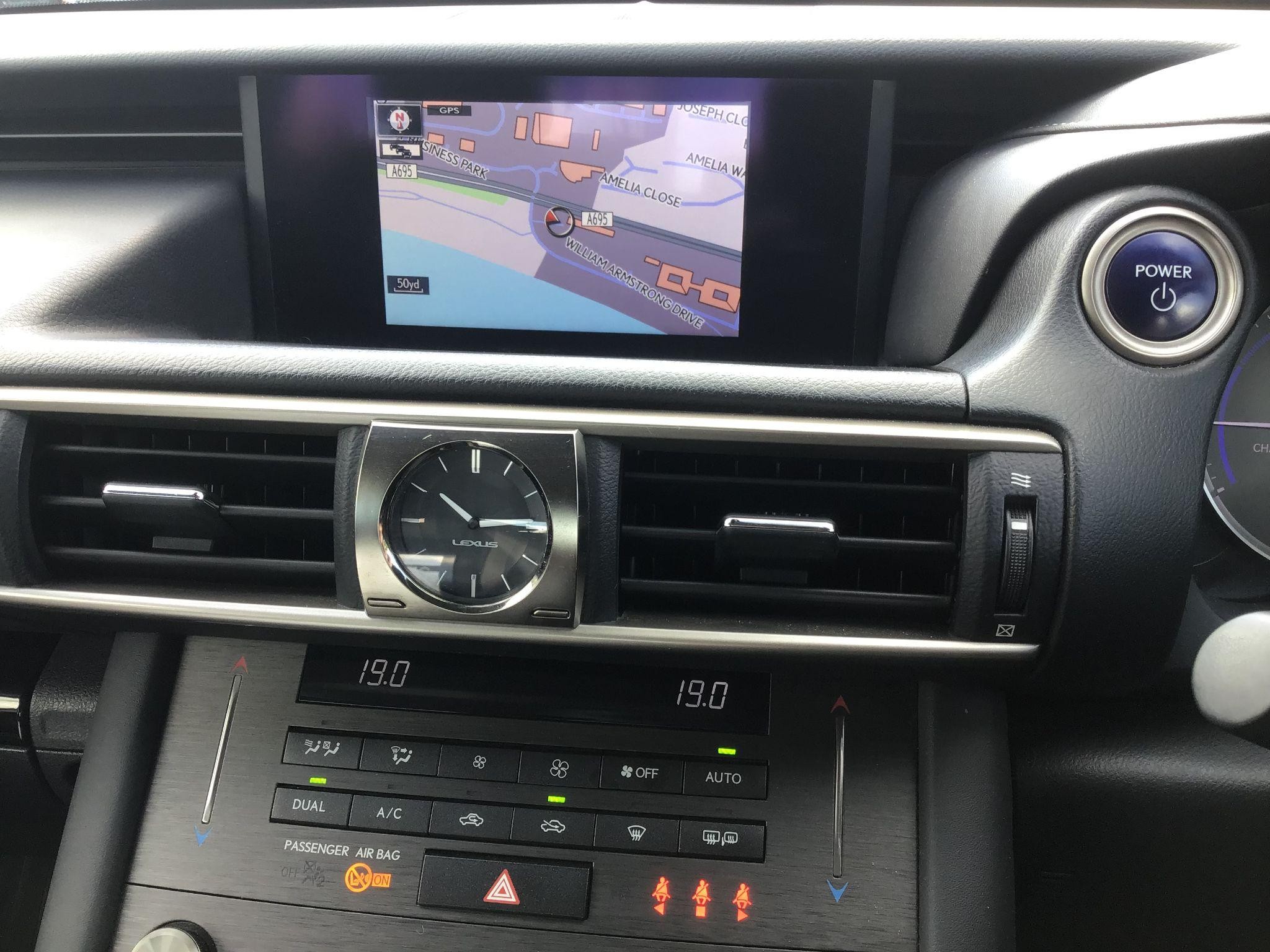 Lexus CT Image 15