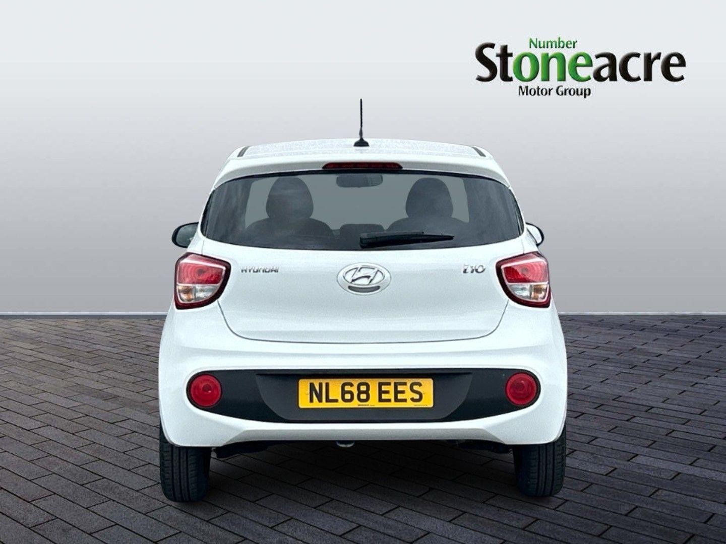 Hyundai i10 Image 4
