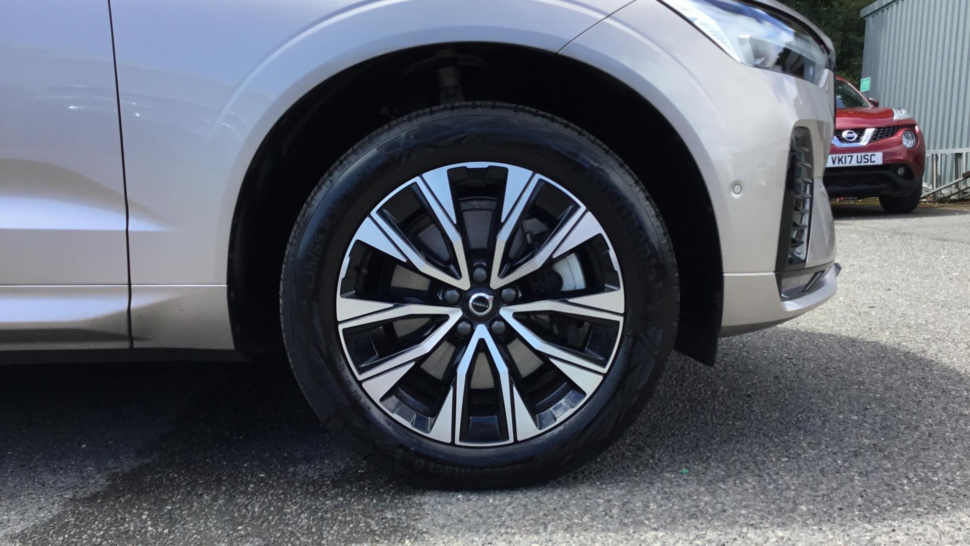 Volvo XC60 Image 9