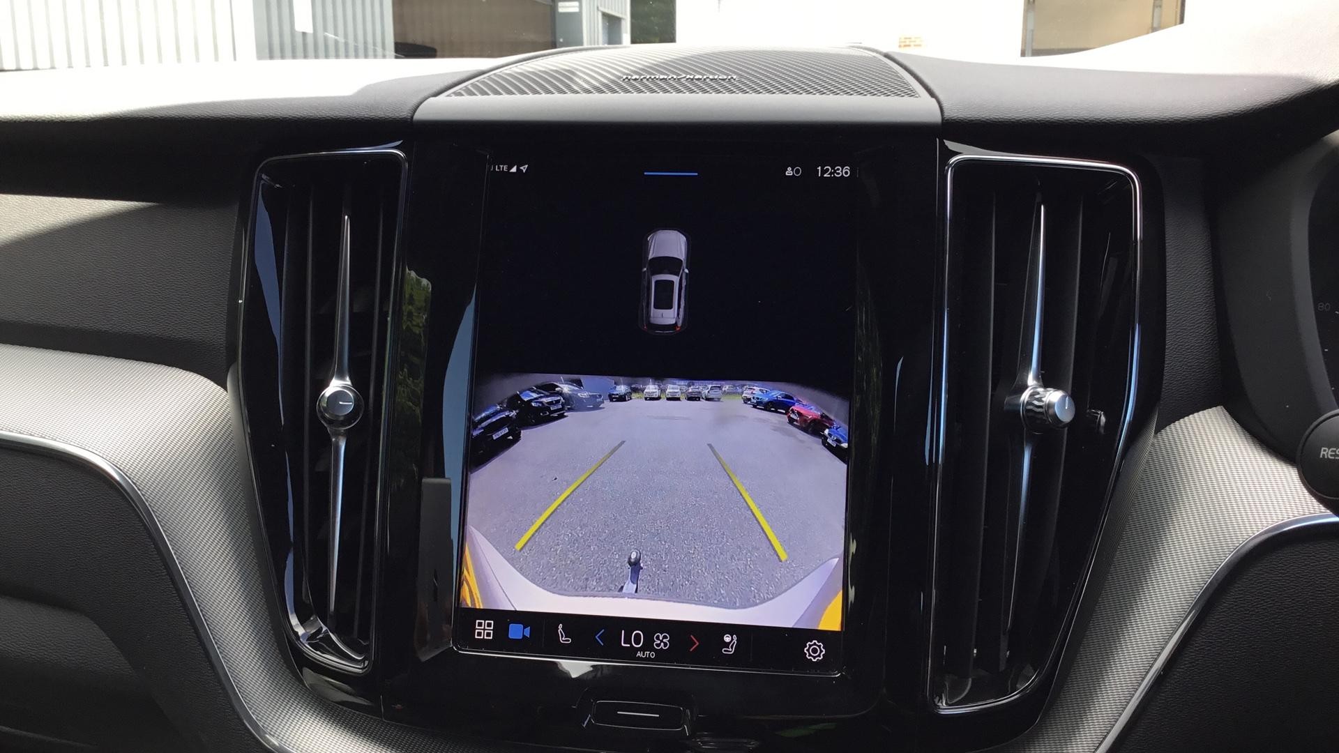 Volvo XC60 Image 19