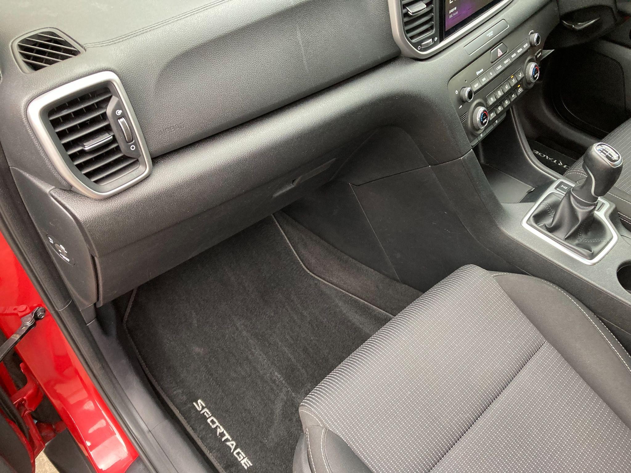 Kia Sportage Image 32