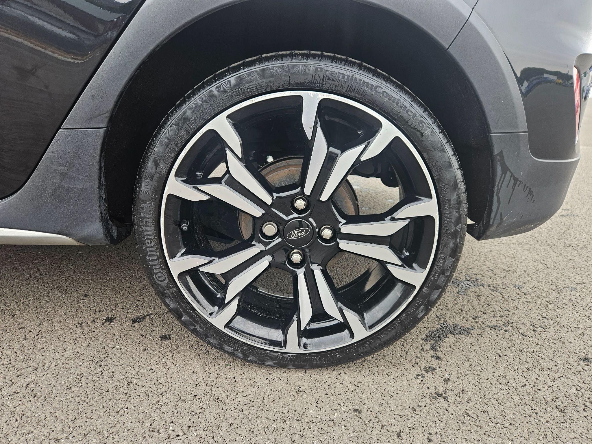 Ford Fiesta Image 17