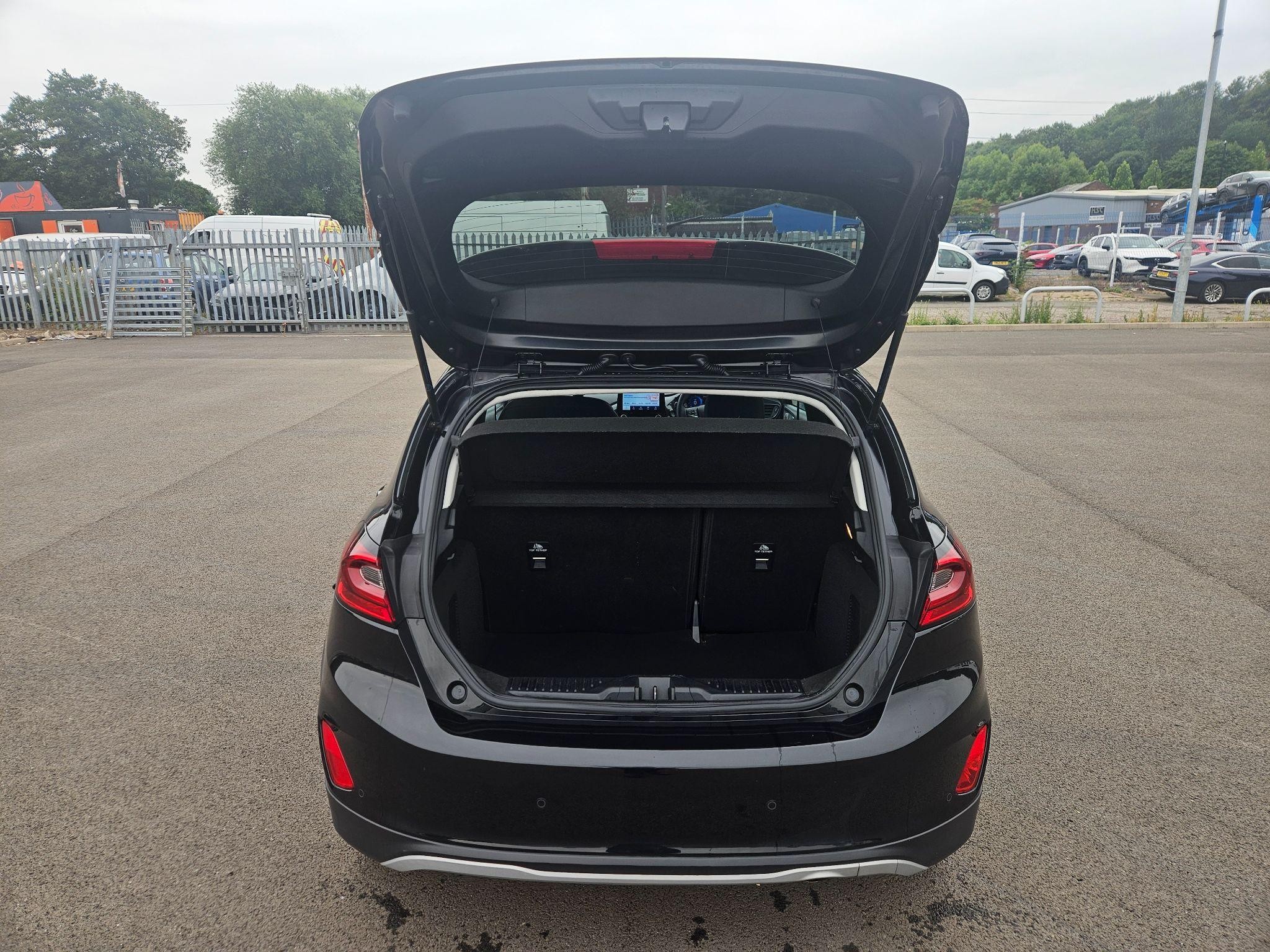 Ford Fiesta Image 19
