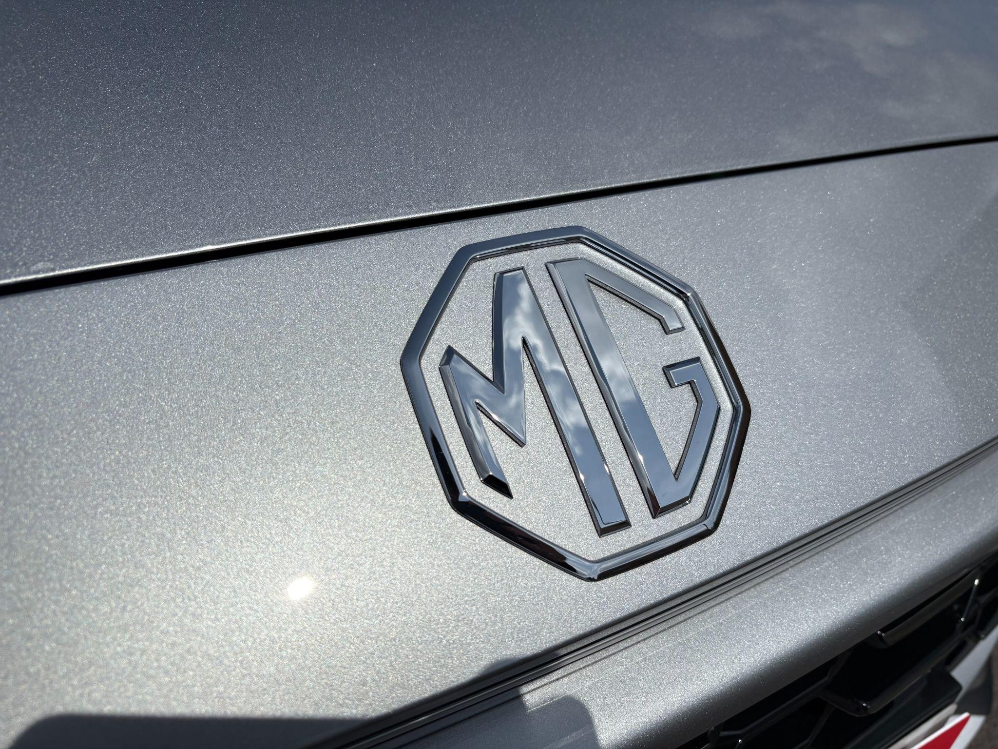 MG ZS Hybrid+ Image 12