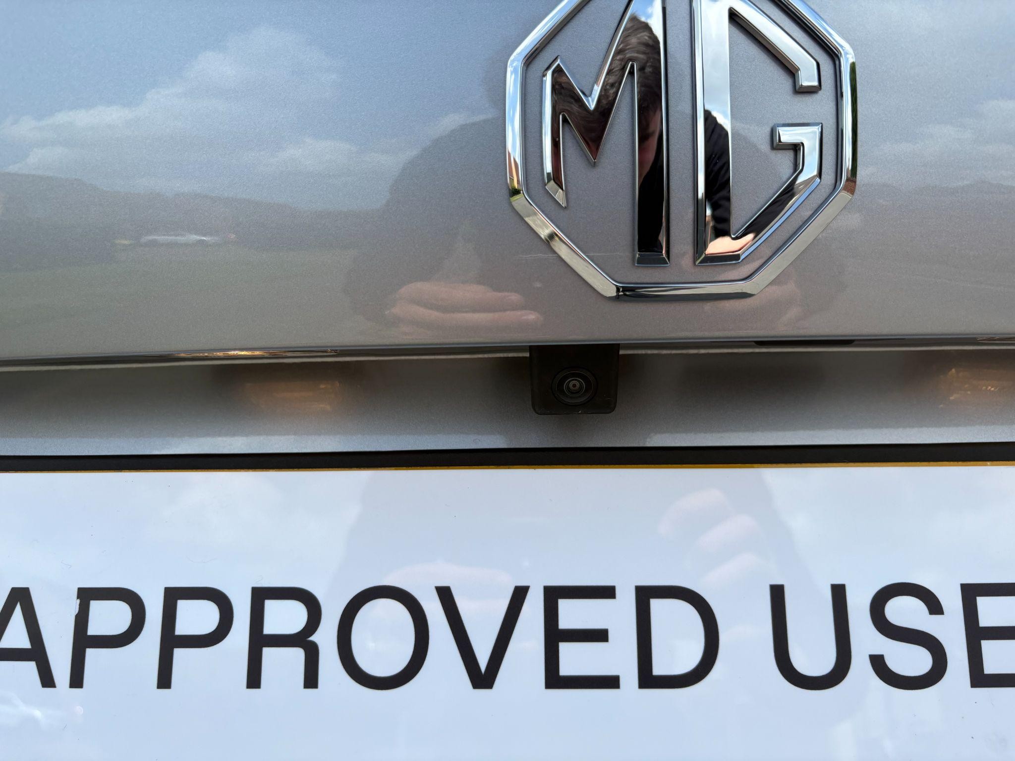 MG ZS Hybrid+ Image 19
